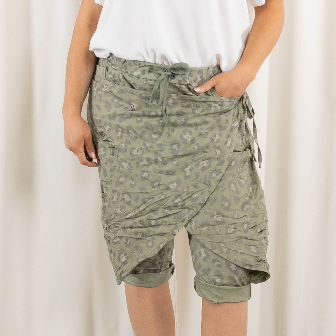 Carolyn shorts, Khaki