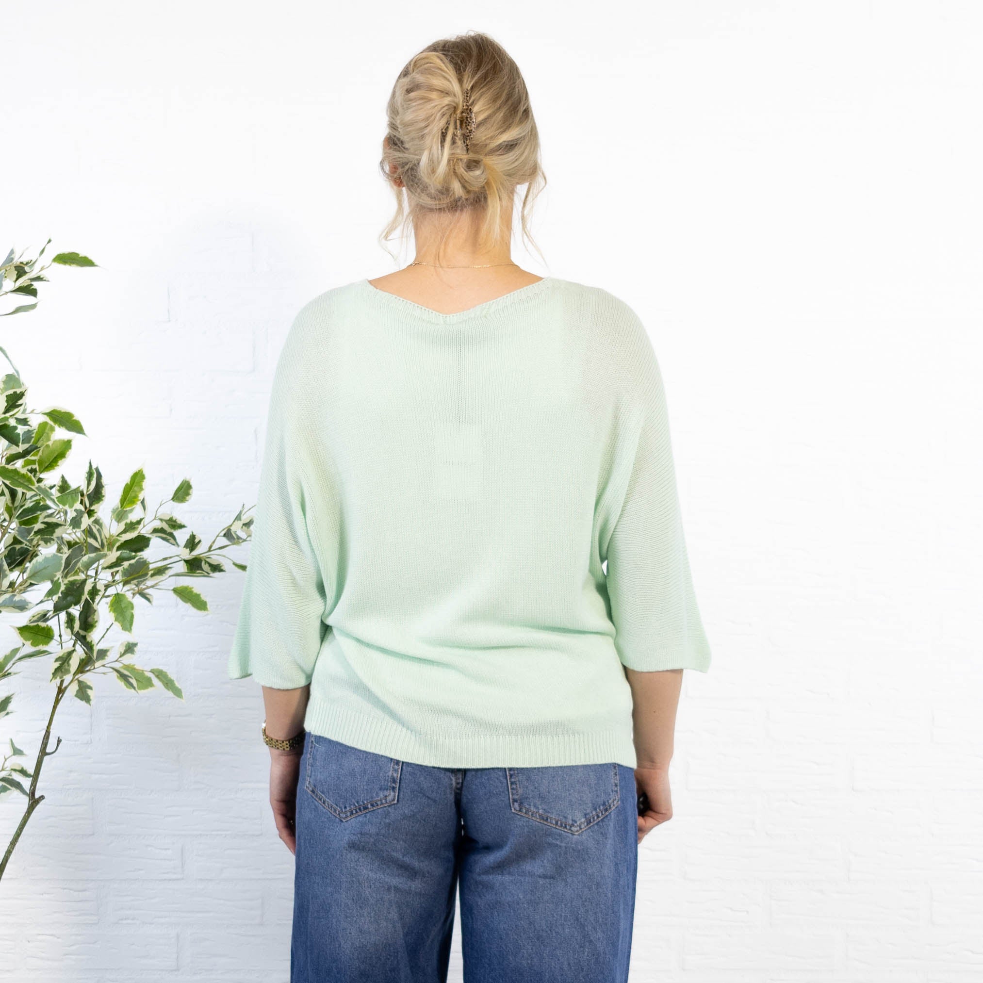 Ina strik, Mint