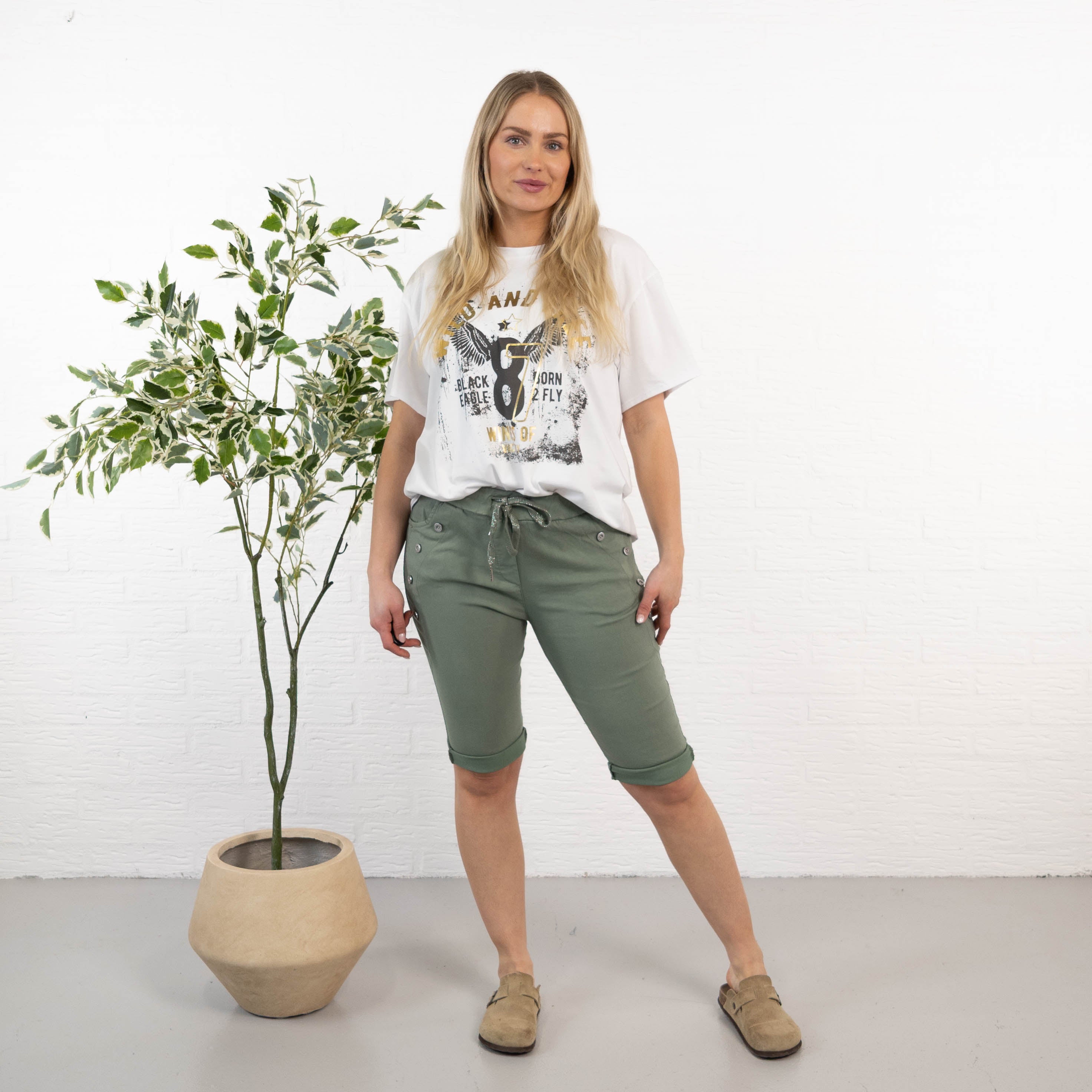 Ada shorts, Khaki