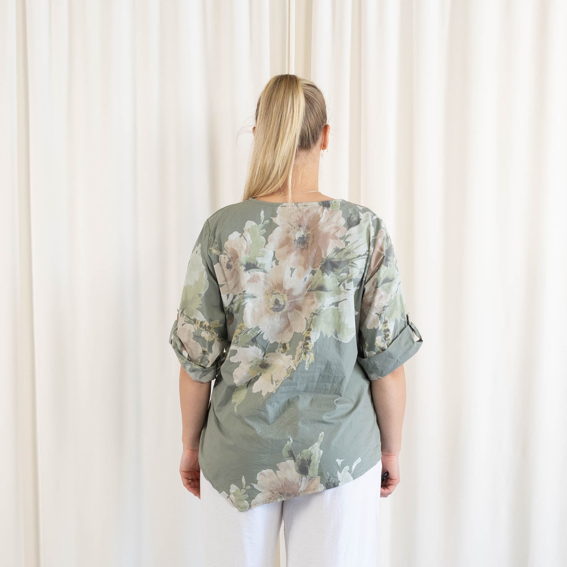 Franchesca overdel, Khaki