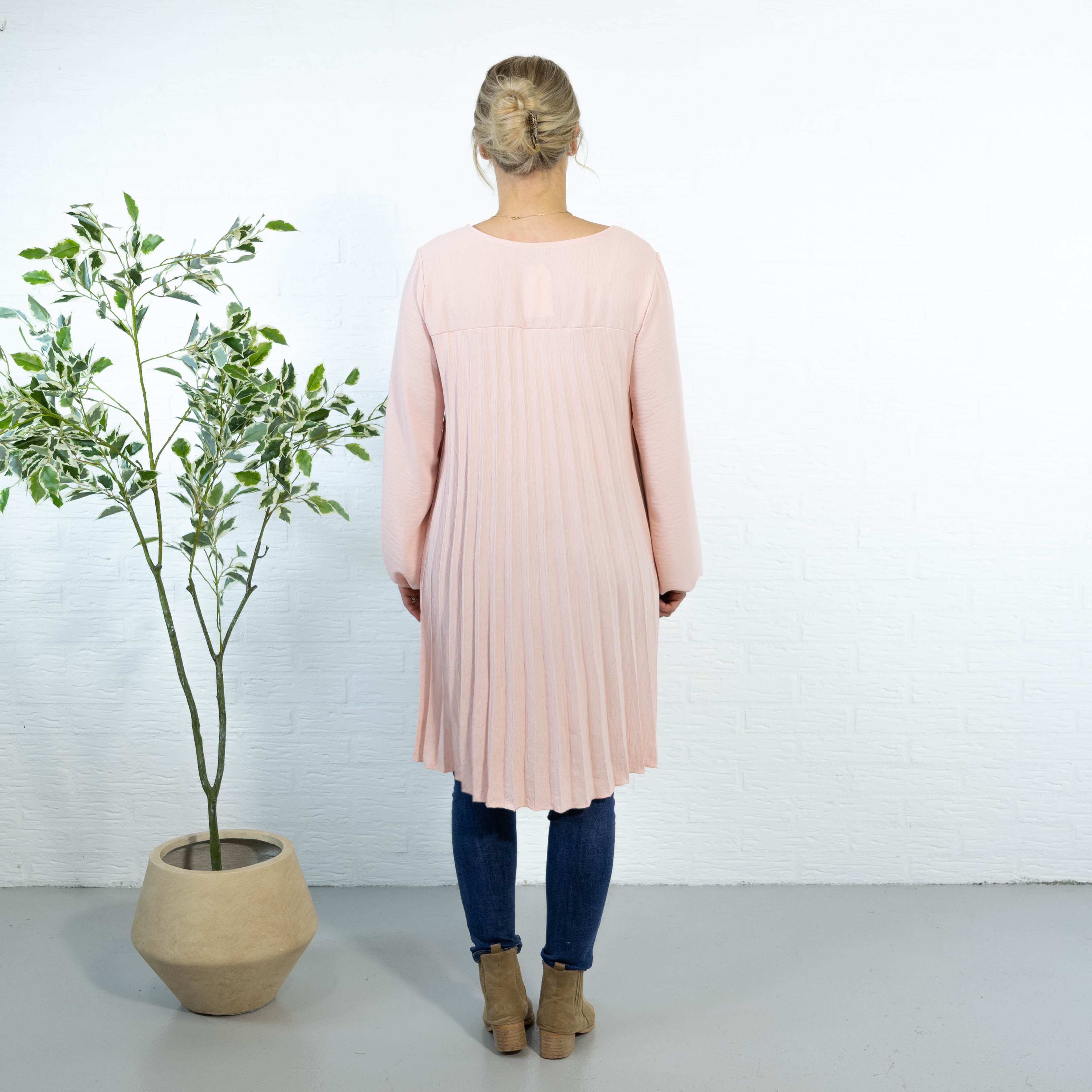 Sille kjole, Lyserød