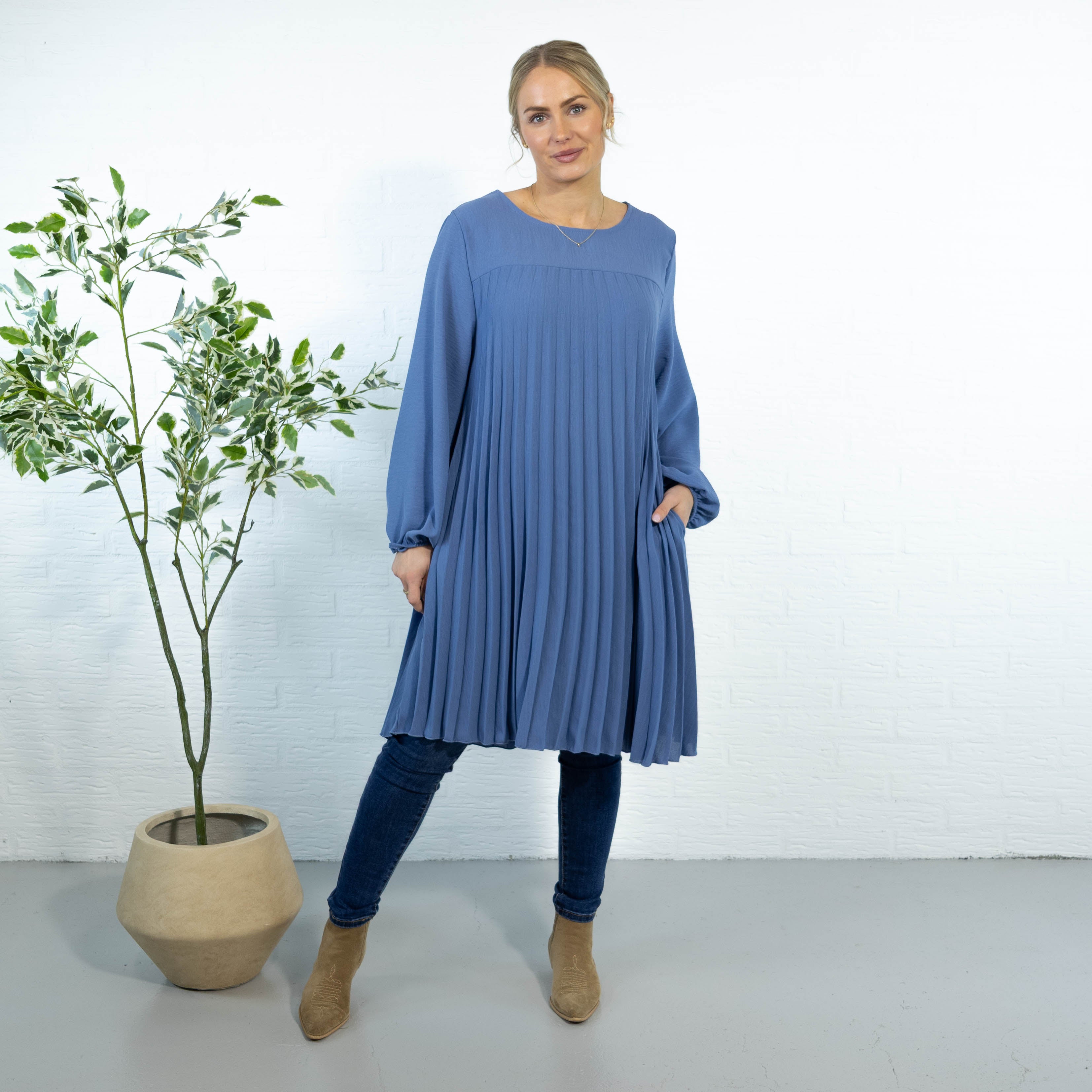 Sille kjole, Dueblå