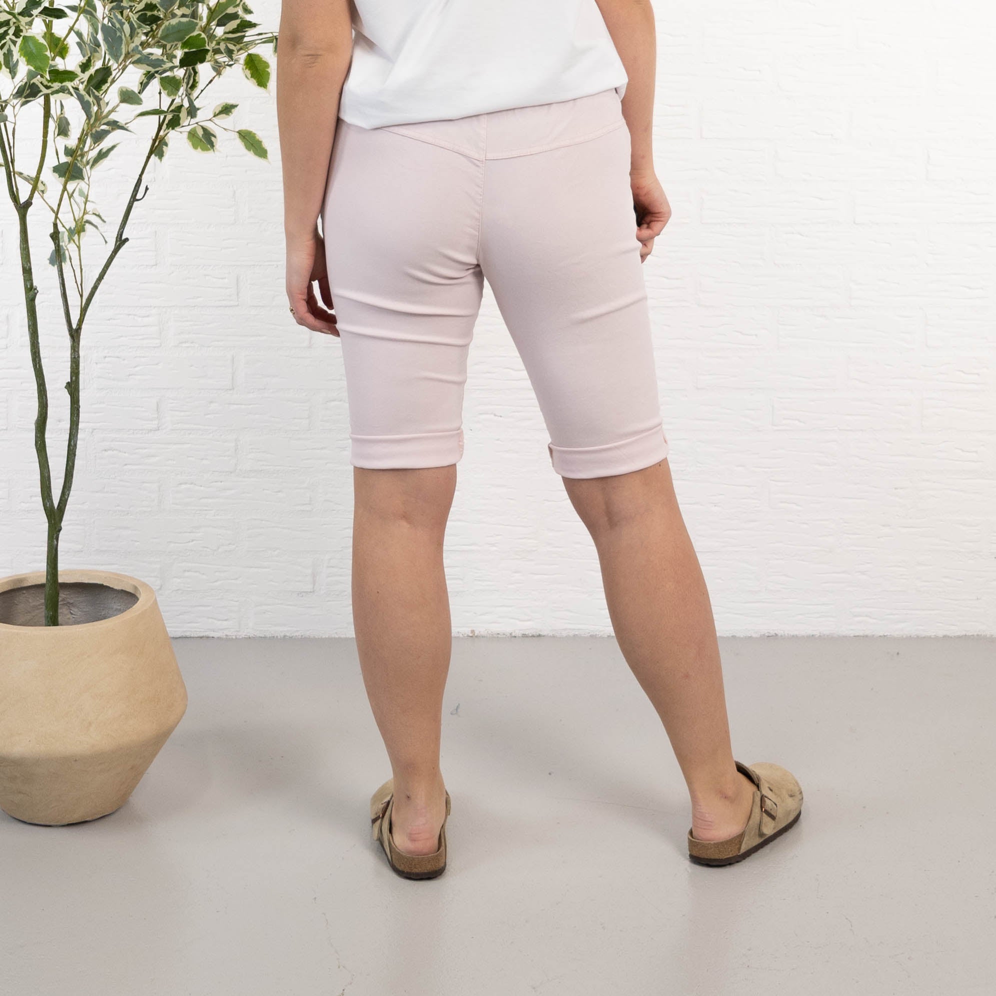 Lona shorts, Rosa