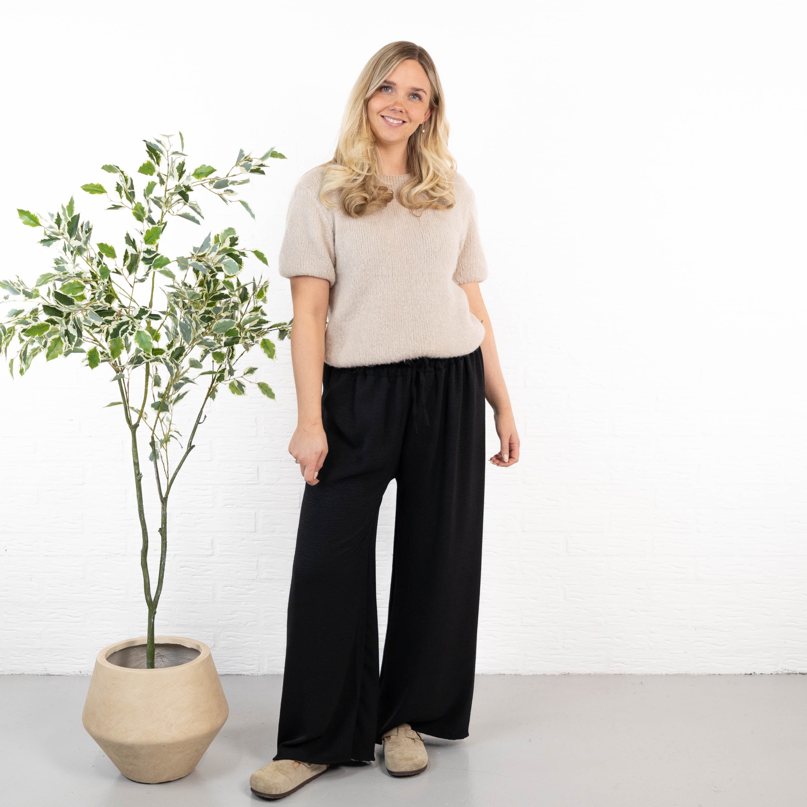 Carla bukser, Sort
