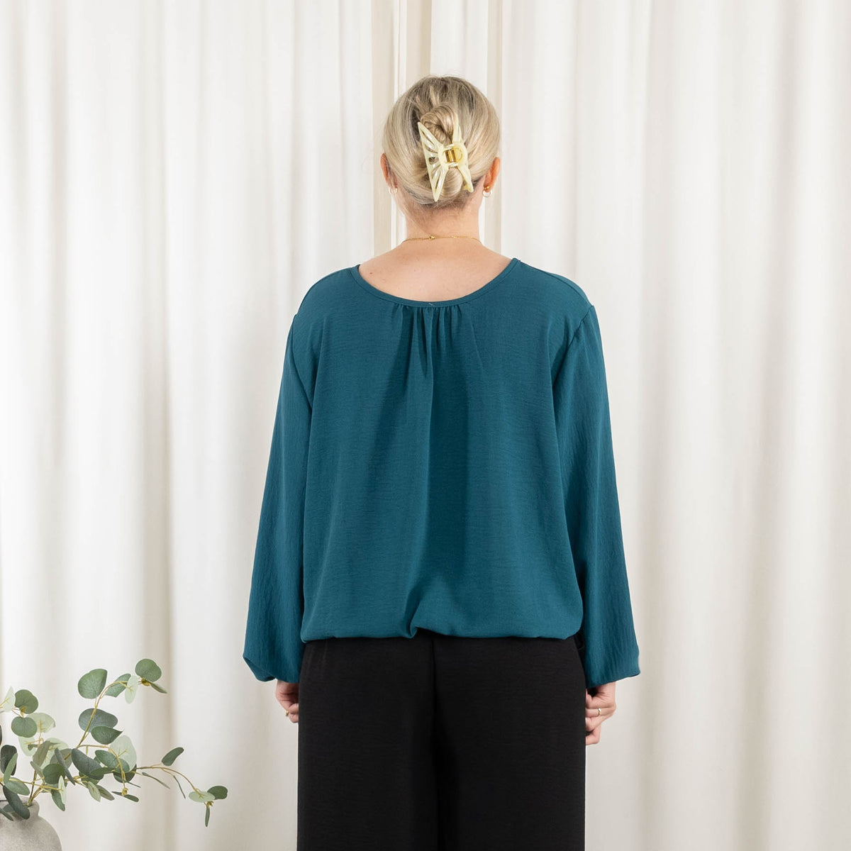 Katrin overdel, Petrol