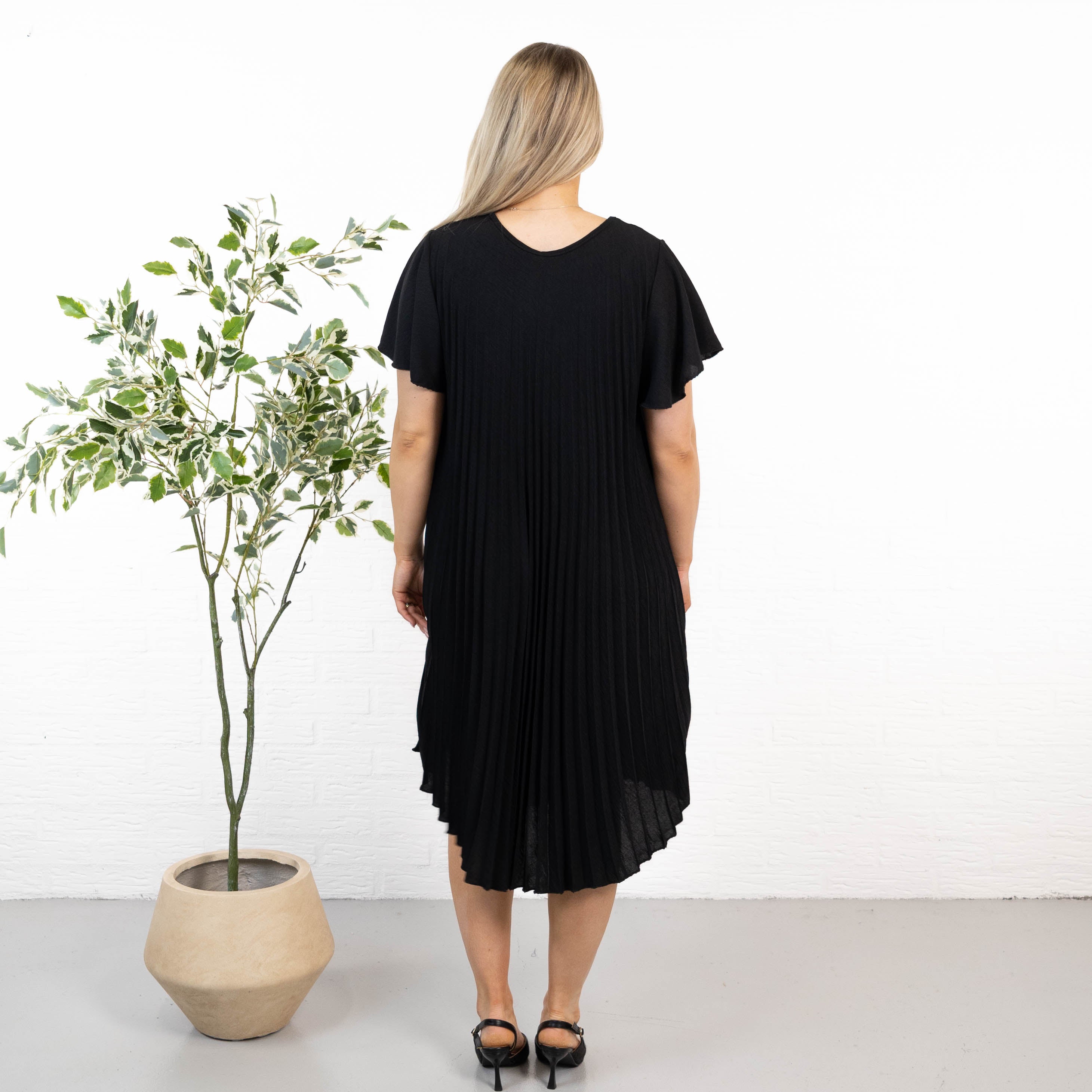 Pernille kjole, Sort