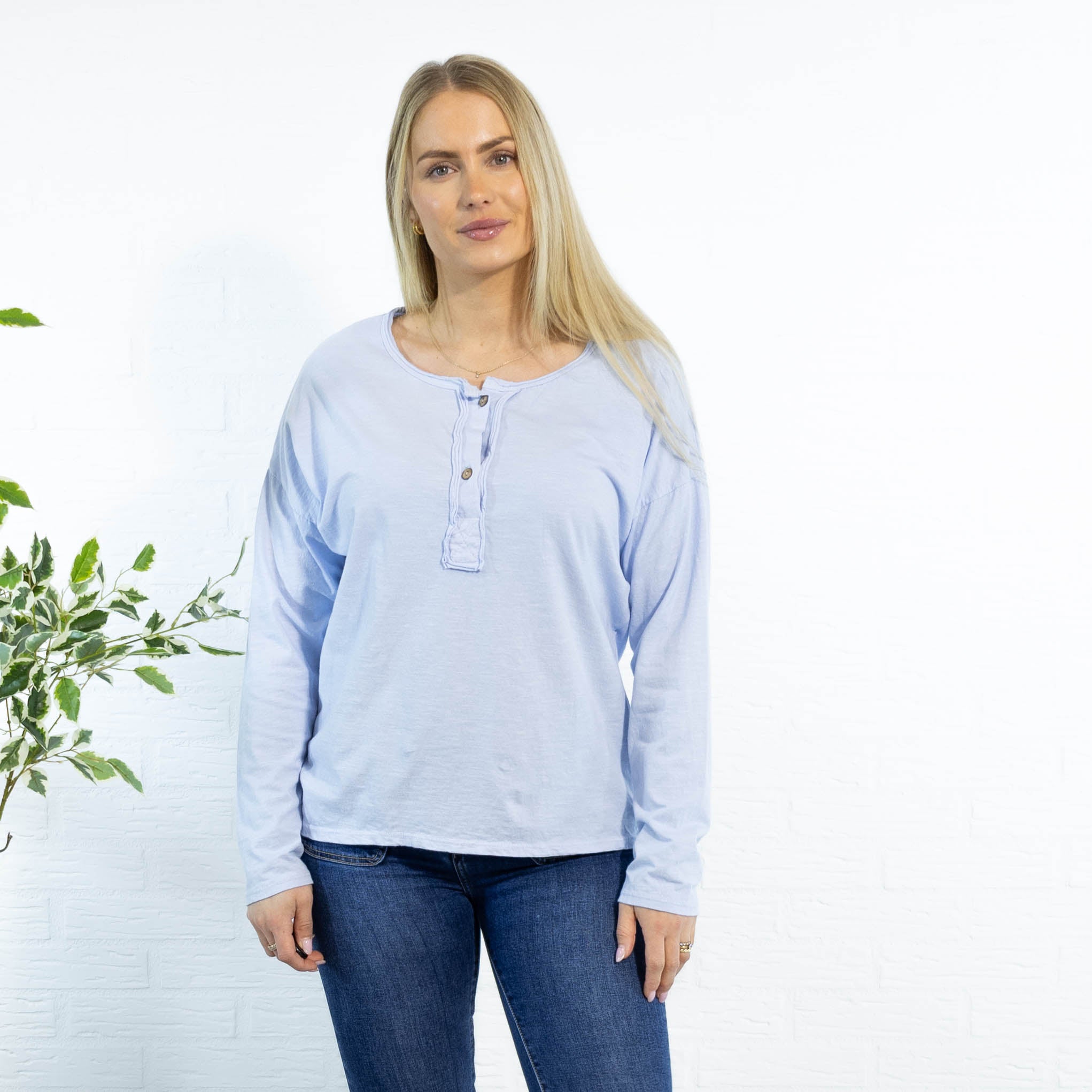 Heta t-shirt, Lyseblå