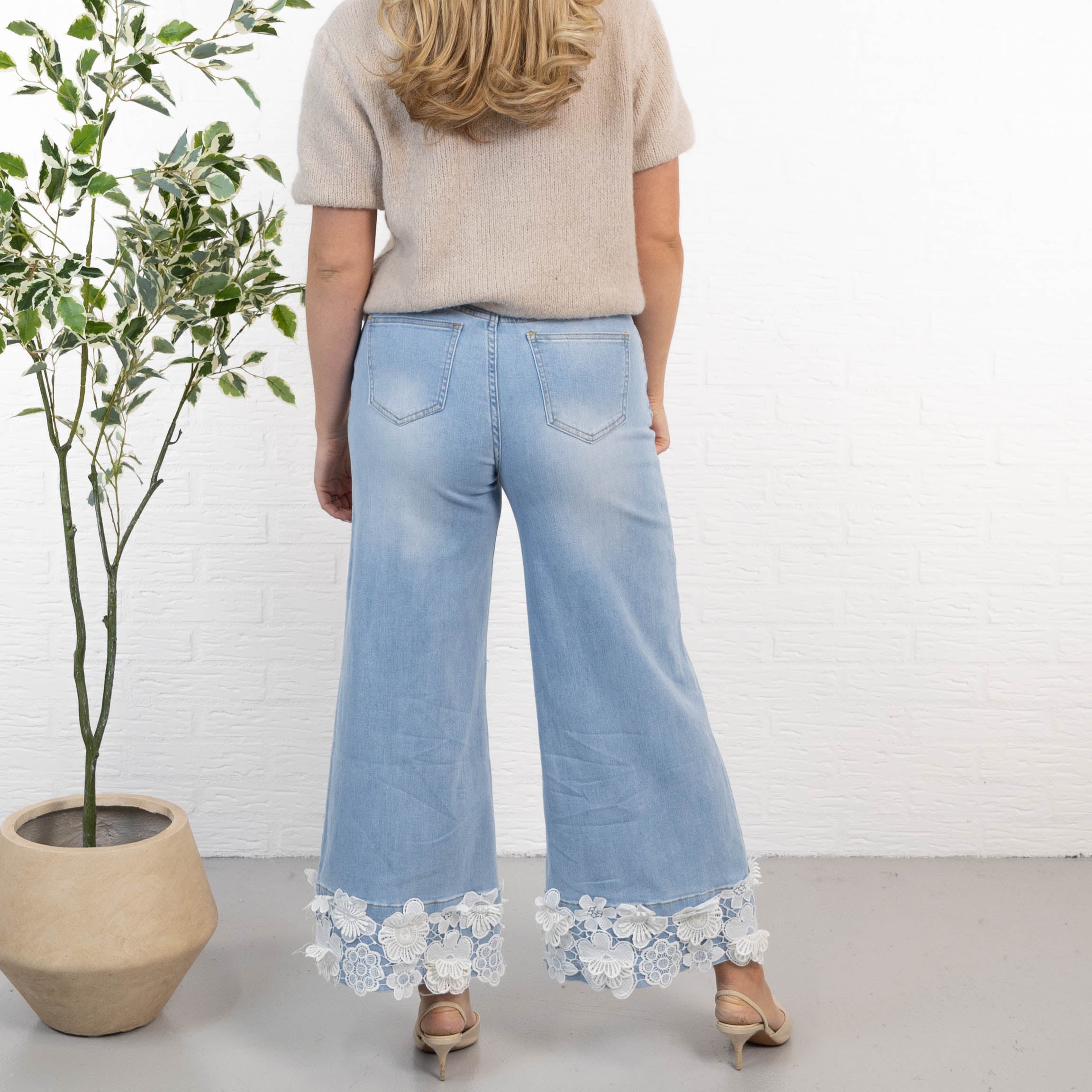 Aimee jeans, Lysvask