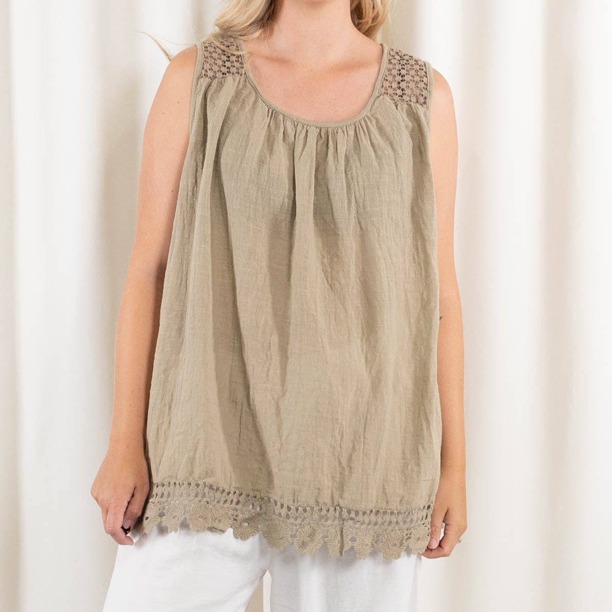 Opal top, Taupe
