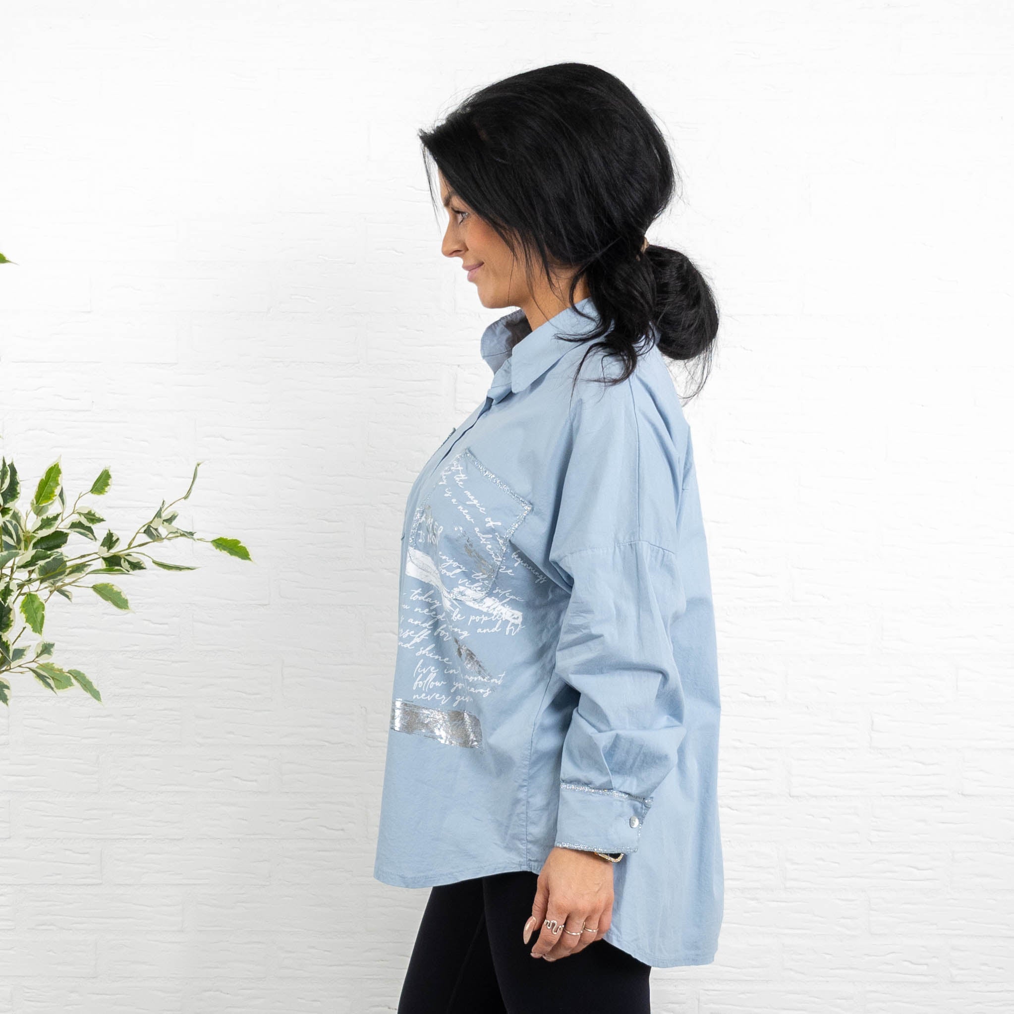 Ruby skjorte, Dueblå