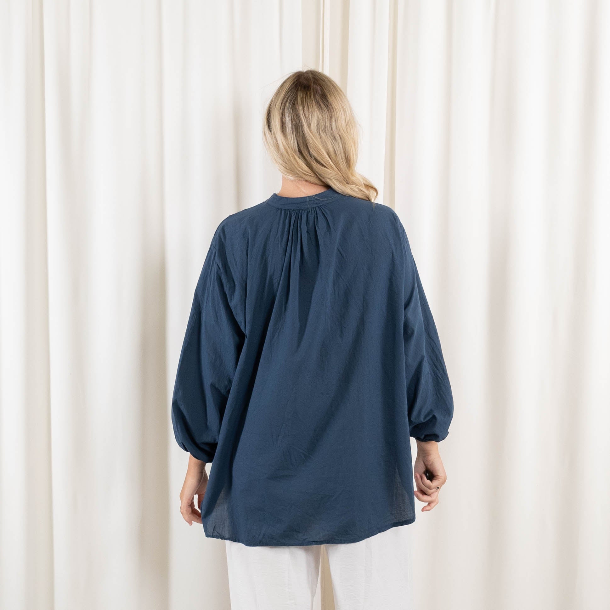 Rhea skjorte, Dueblå
