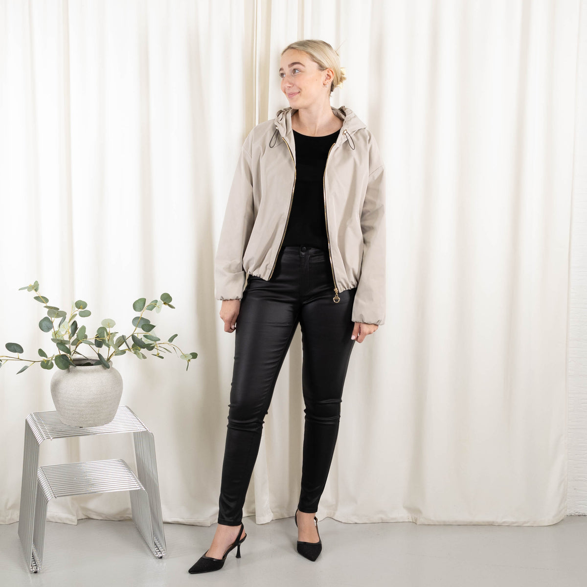 Jette jakke, Beige