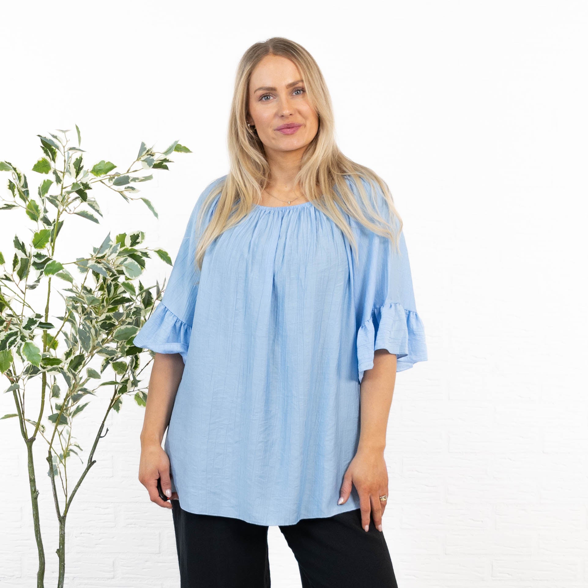 Maggie overdel, Lyseblå