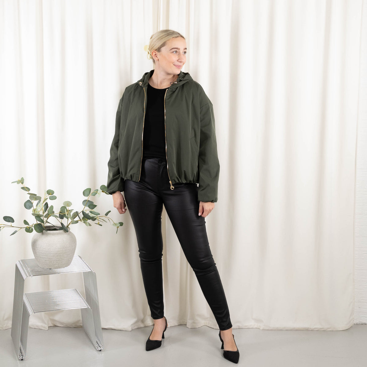 Jette jakke, Khaki