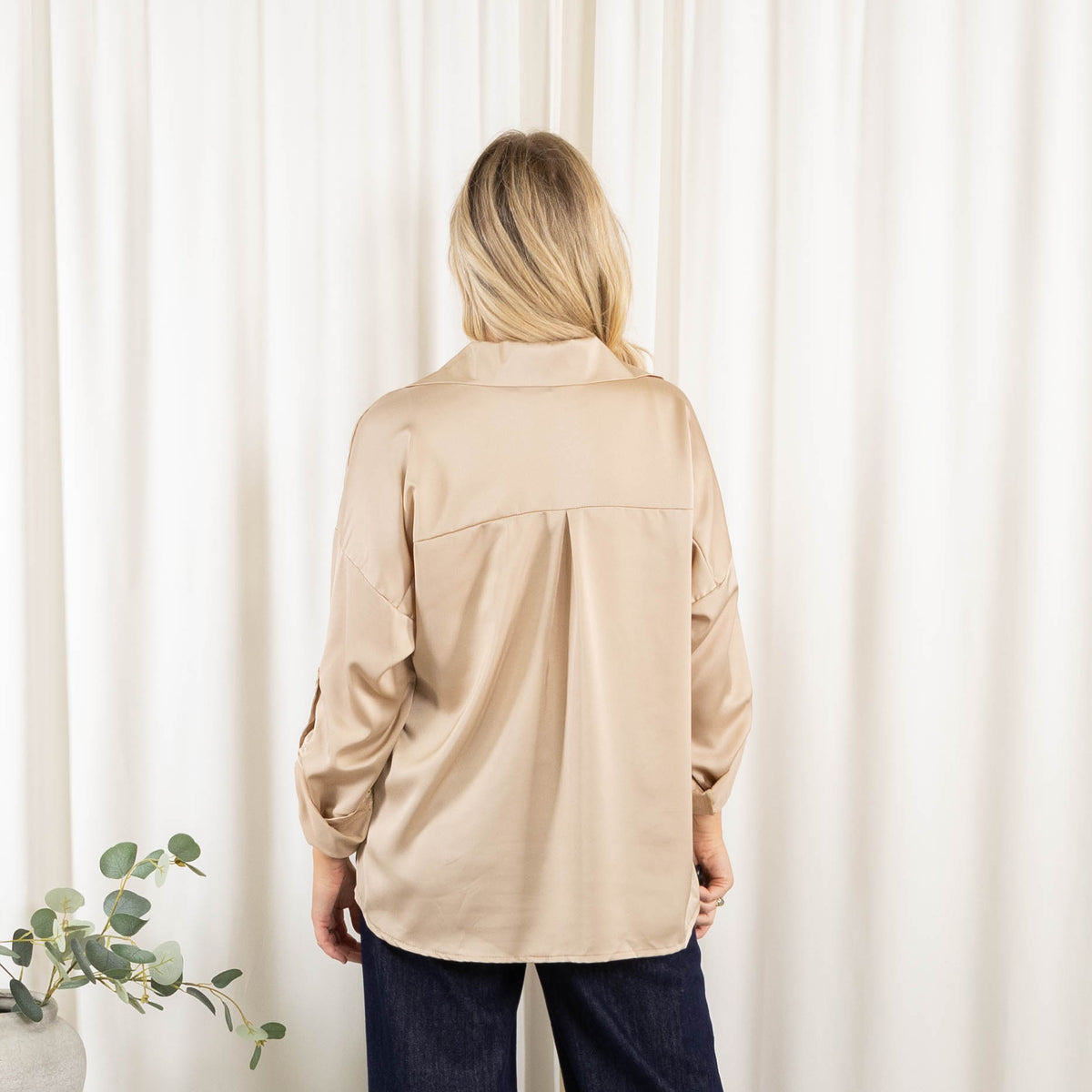 Lunar overdel, Taupe