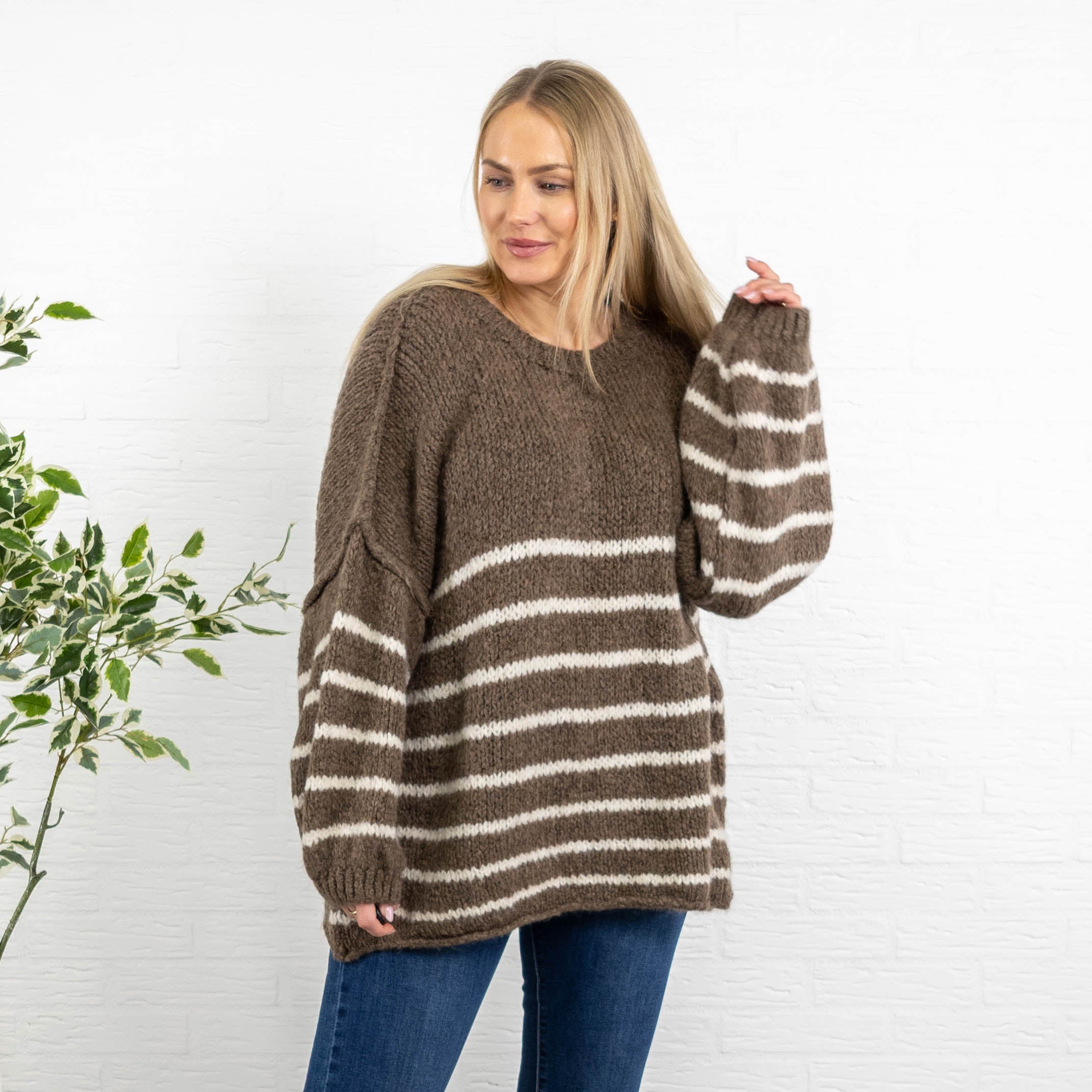 Isabella strik, Taupe