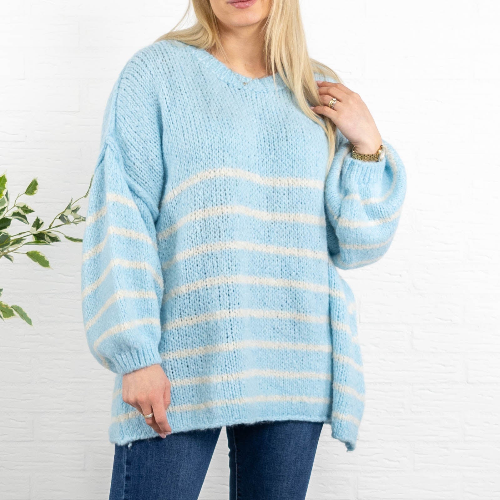 Isabella strik, Lyseblå