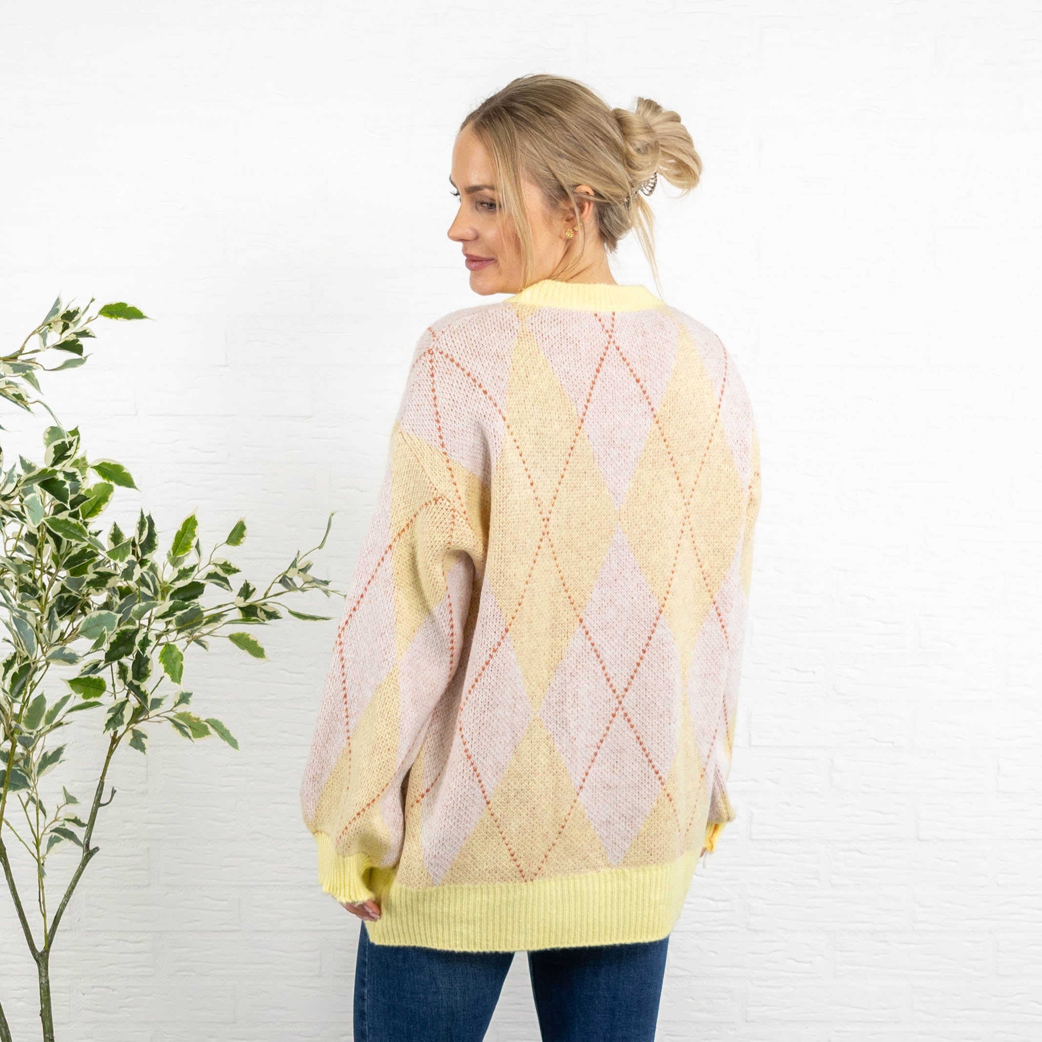 Louisa harlequin strik, Gul