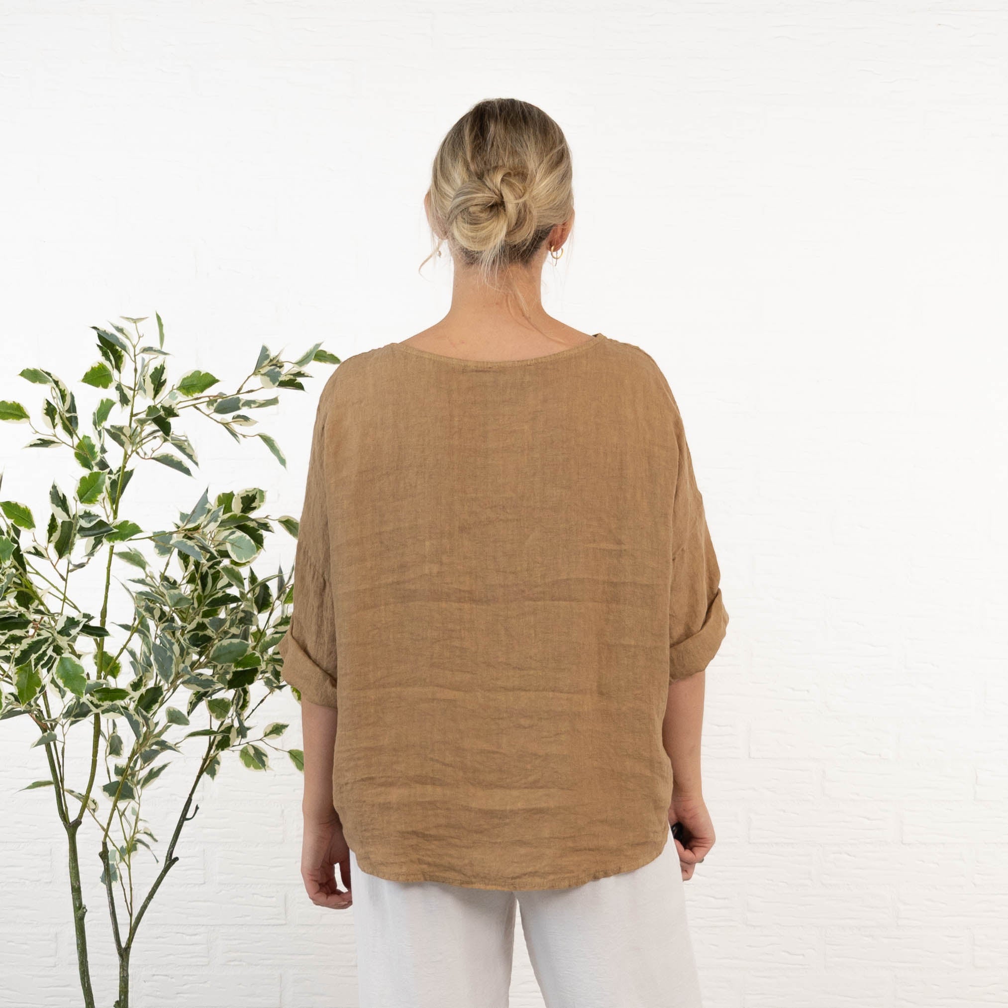 Danielle overdel, Camel