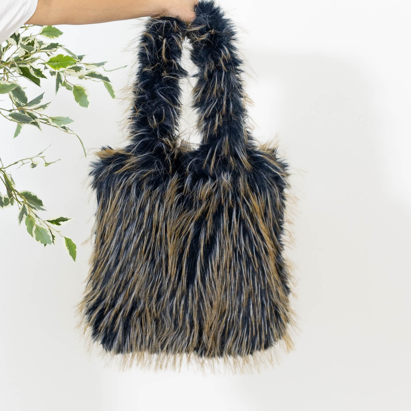 Furry taske, Navy