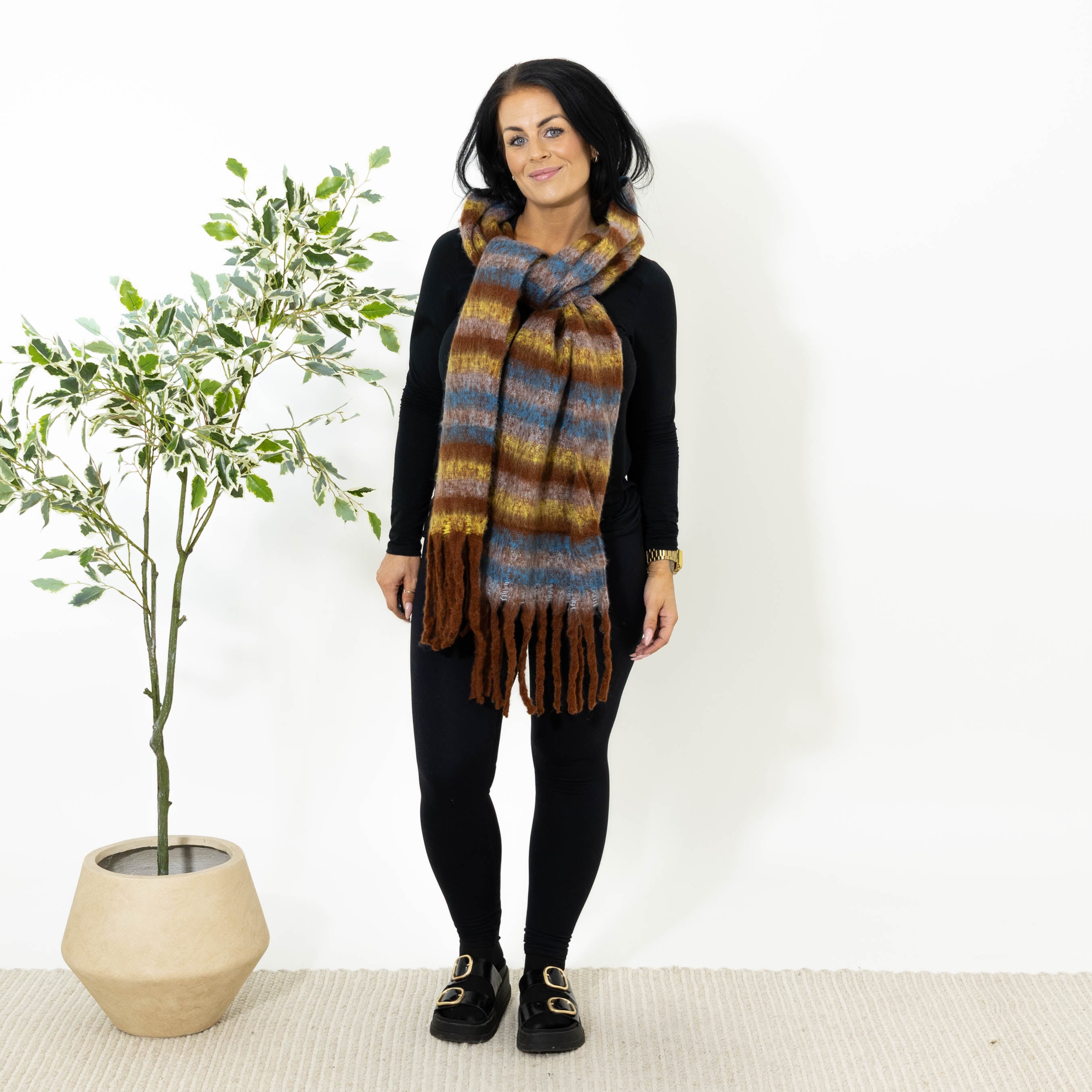 Lonnie tørklæde, Choko