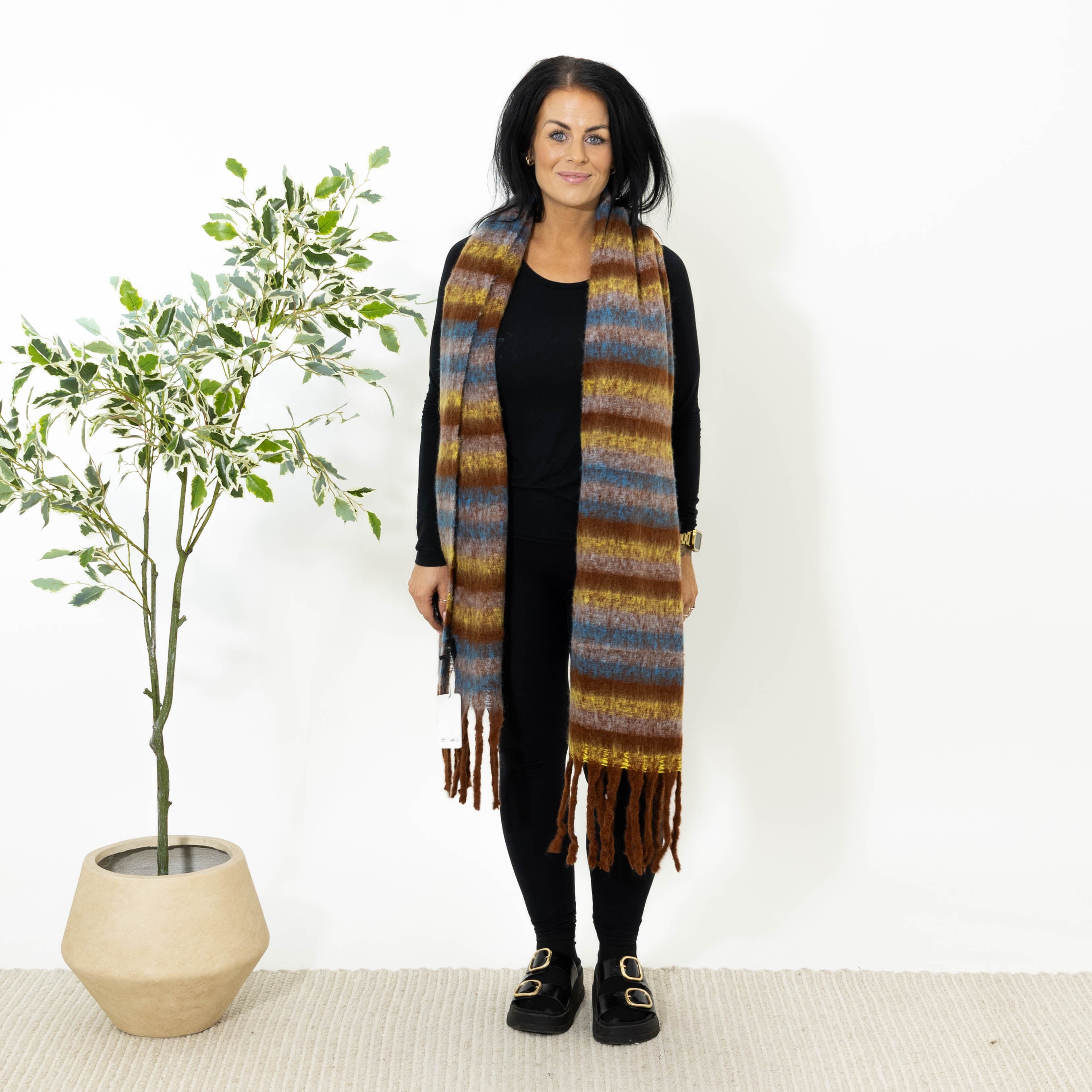 Lonnie tørklæde, Choko