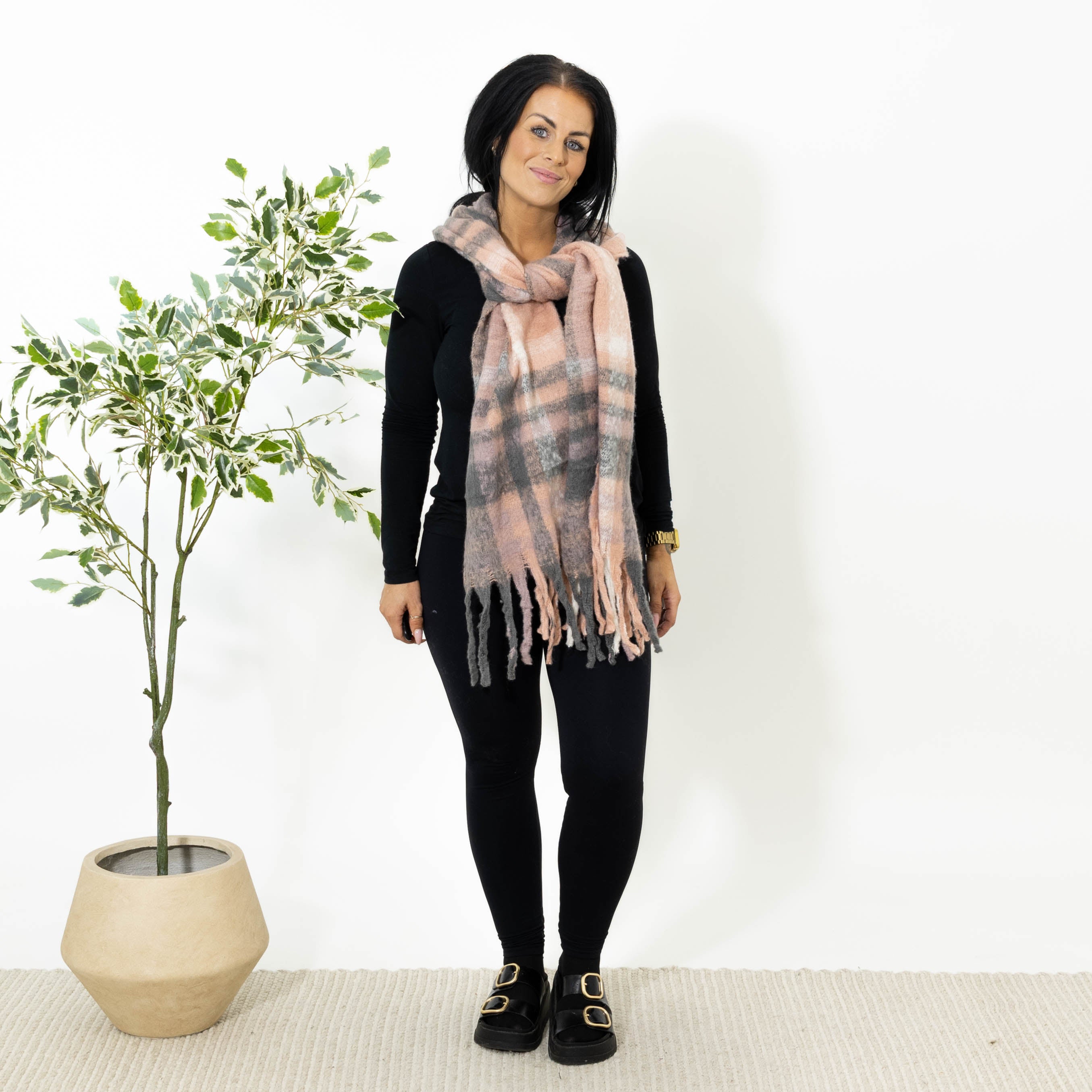 Lonnie tørklæde, Rosa