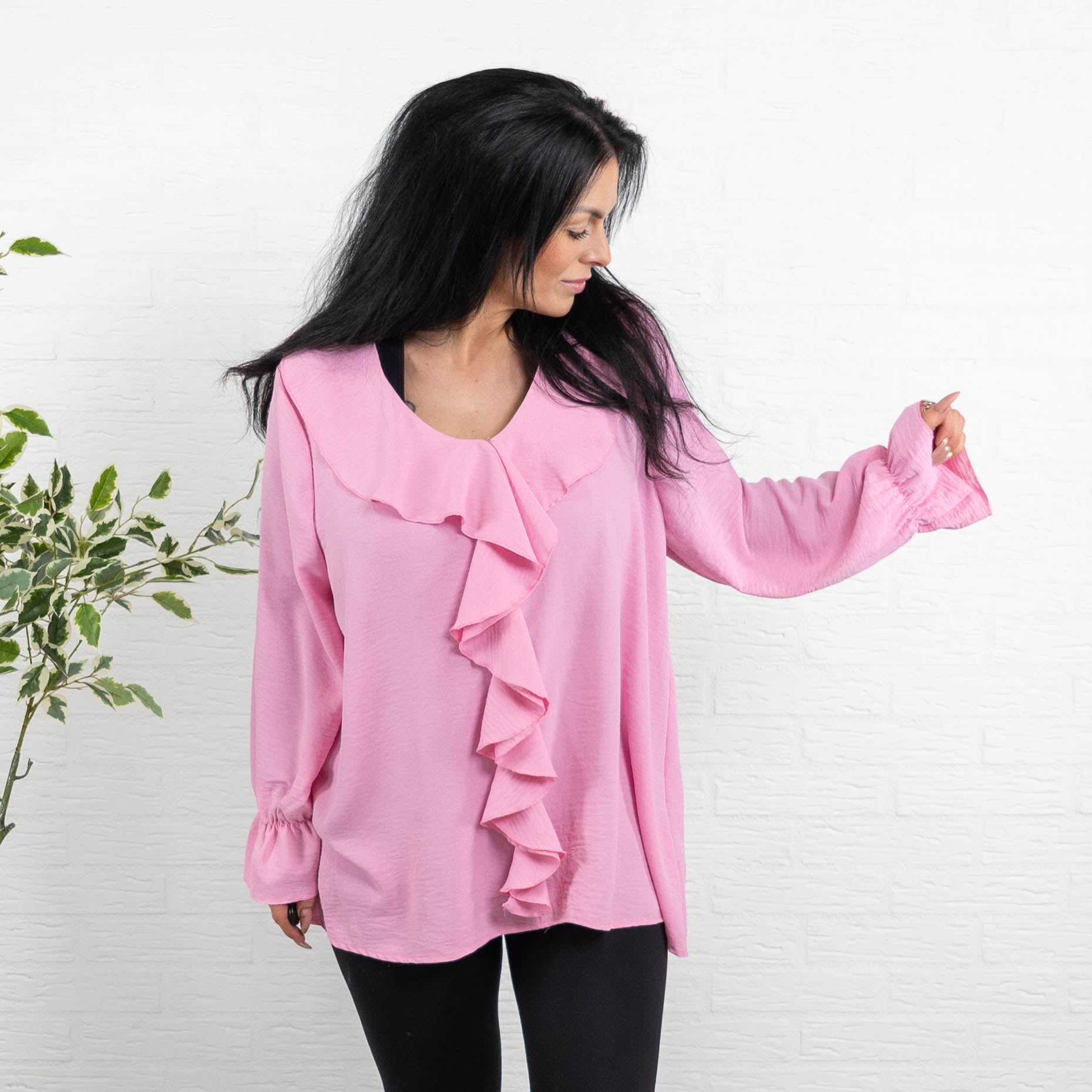 Charlise overdel, Lyserød