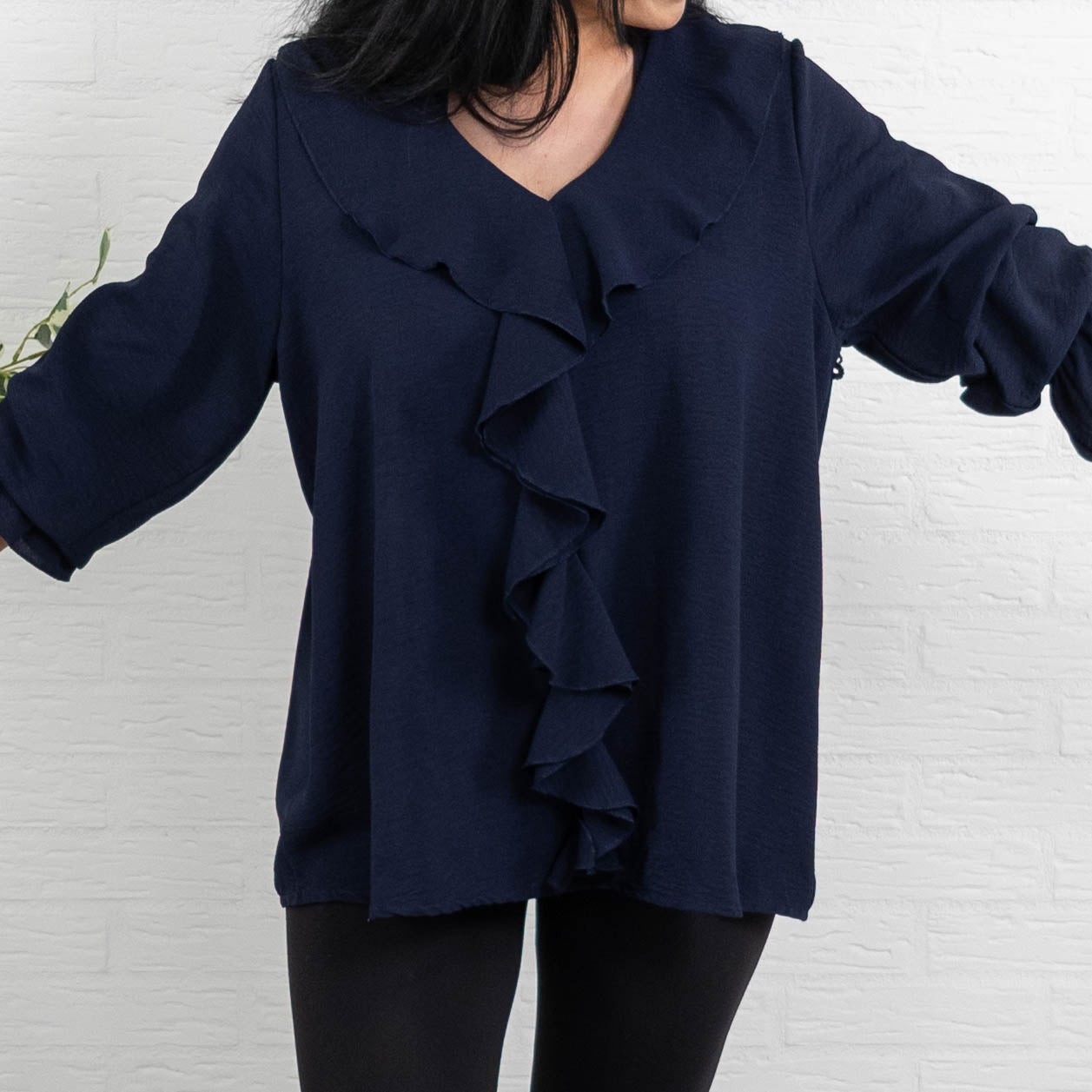 Charlise overdel, Navy