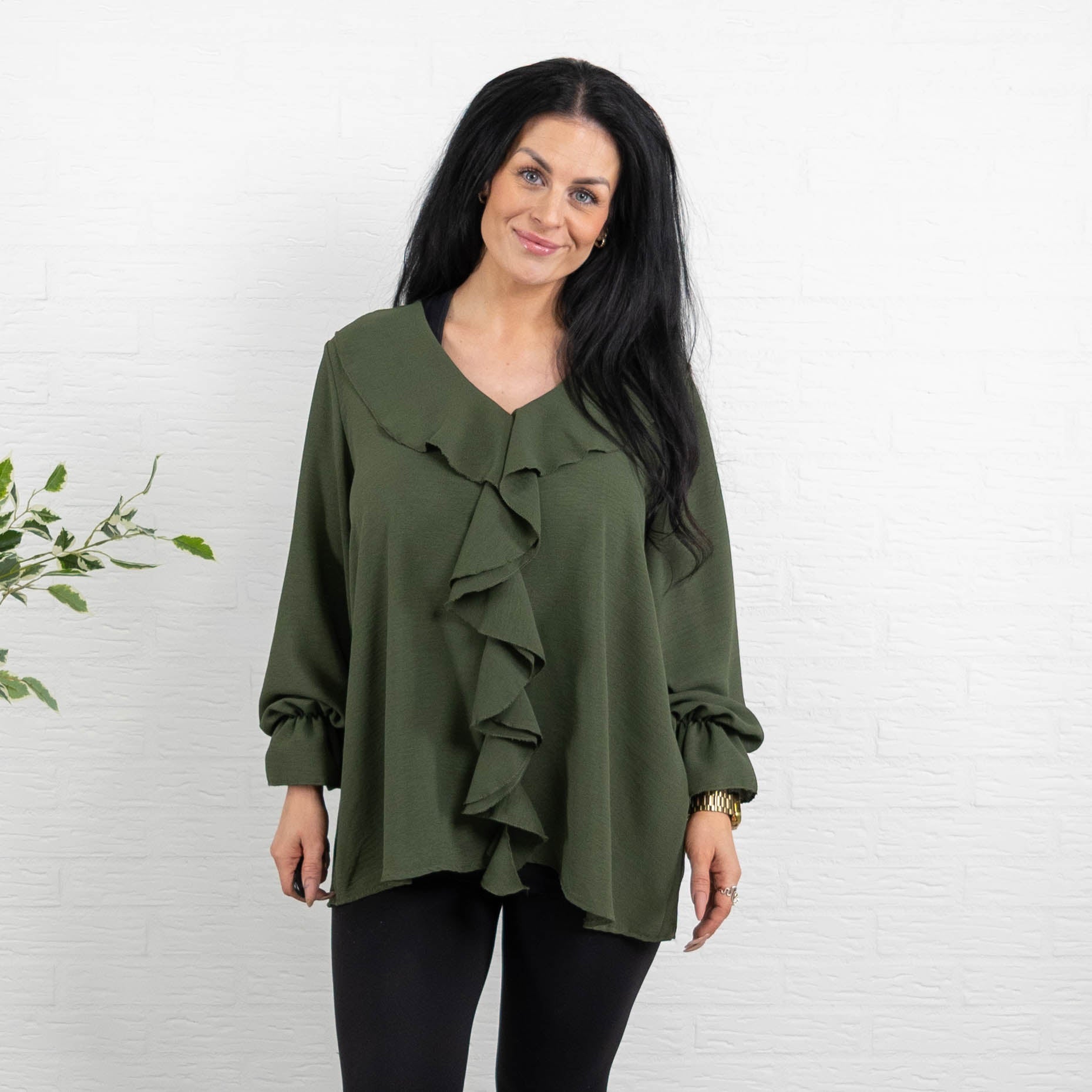 Charlise overdel, Khaki