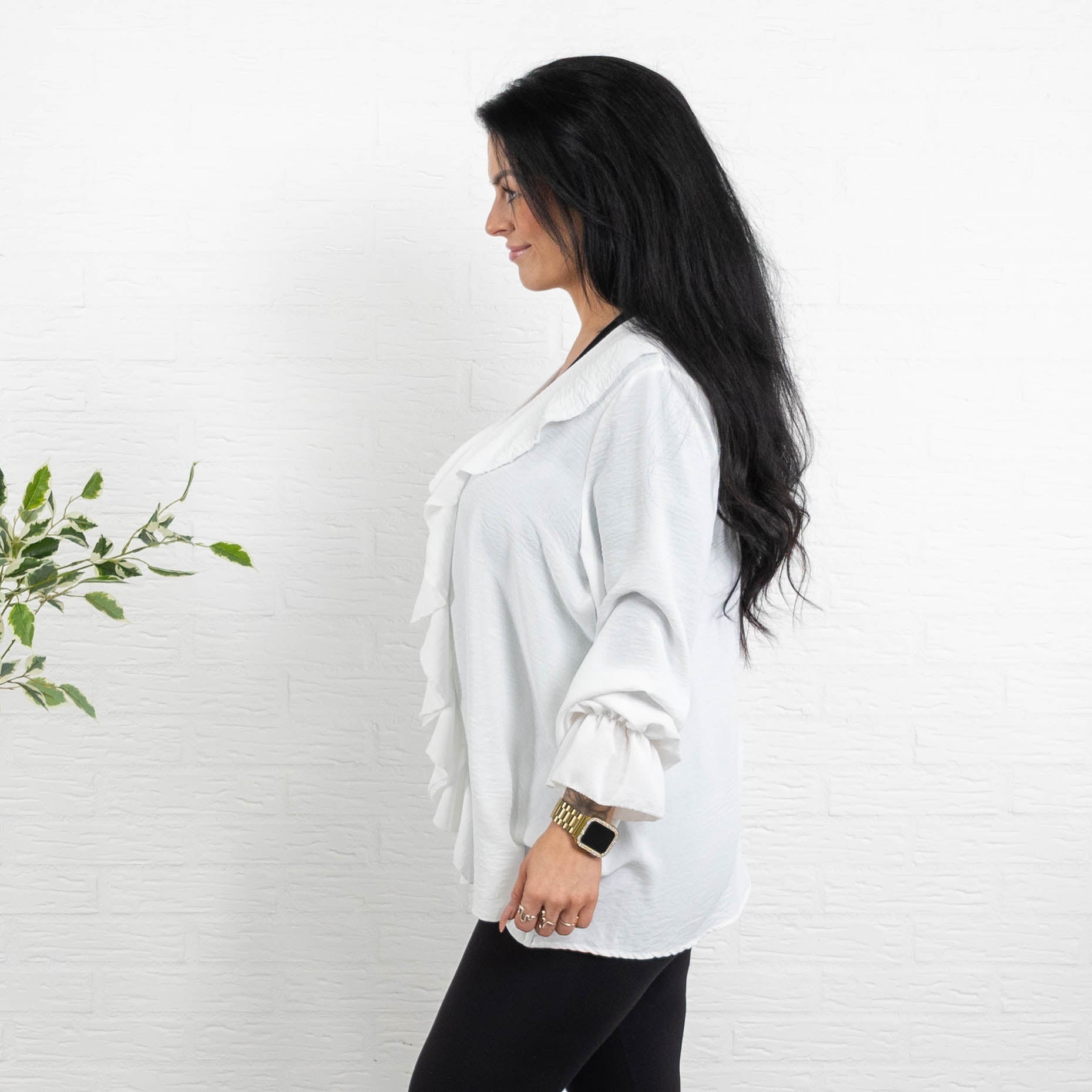 Charlise overdel, Hvid