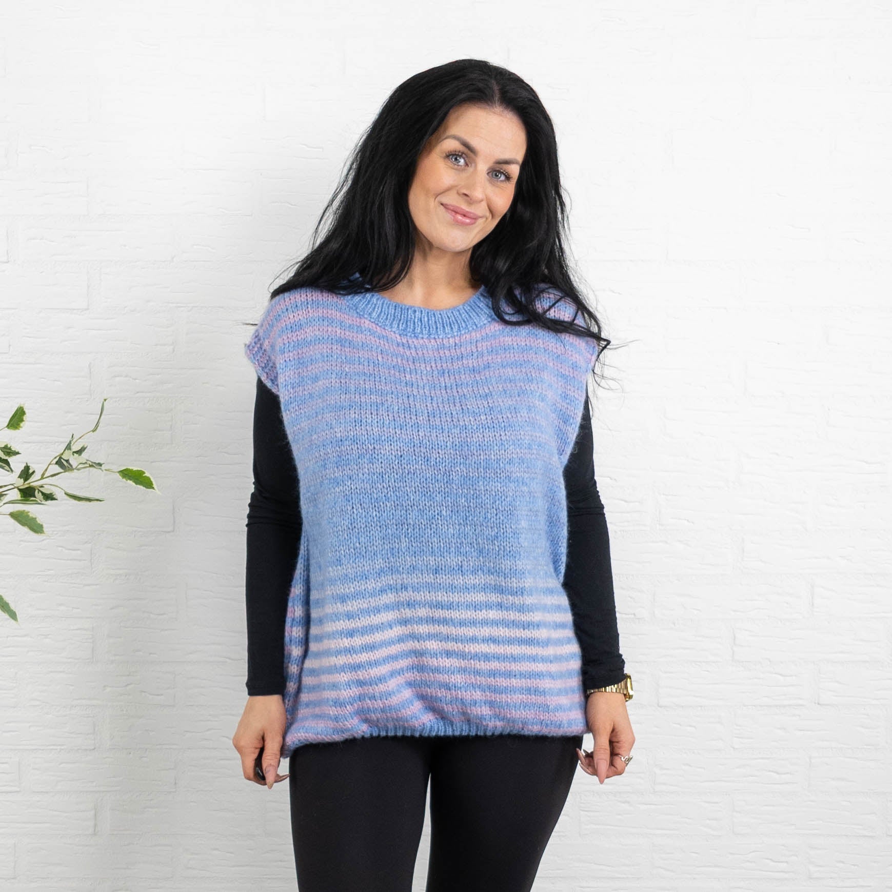 Grace strikvest, Lyseblå