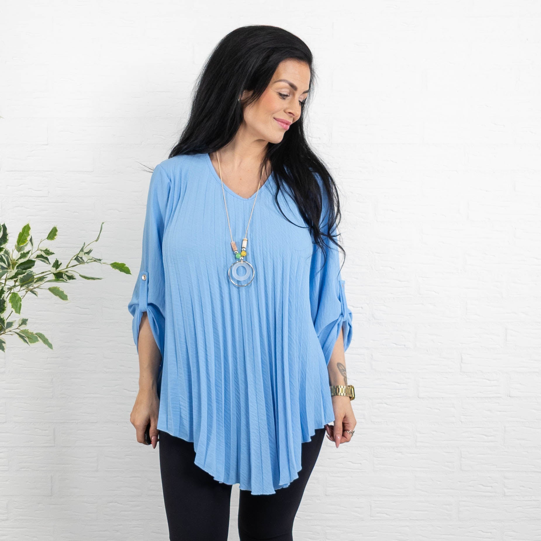 Judy plisse overdel m. kæde, Lyseblå