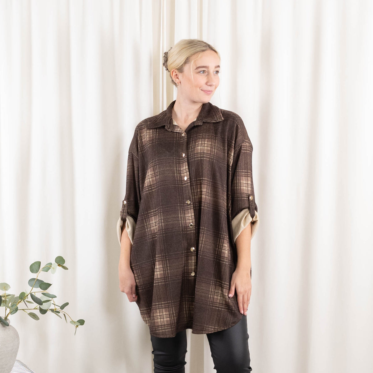 Lynn skjorte, Choko