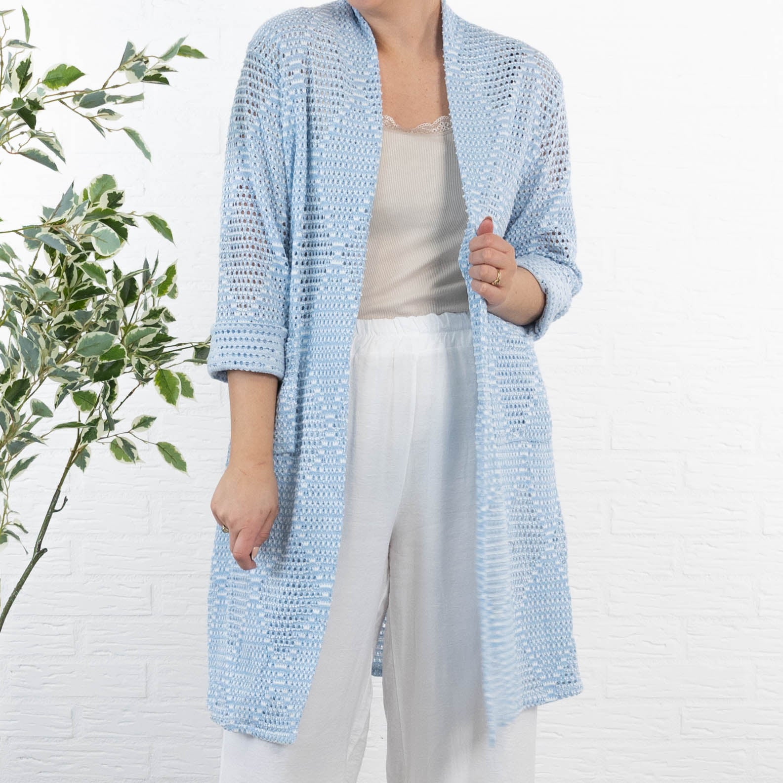 Daisy cardigan, Lyseblå