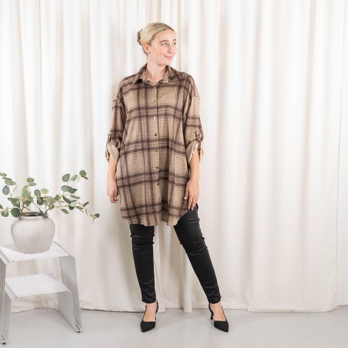Lynn skjorte, Taupe