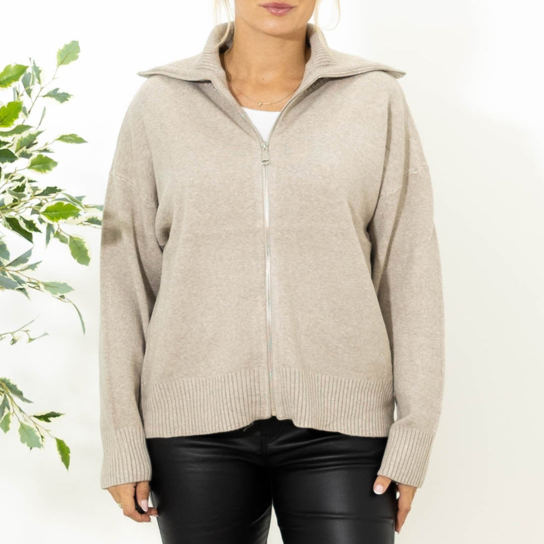 Oda strik cardigan, Beige