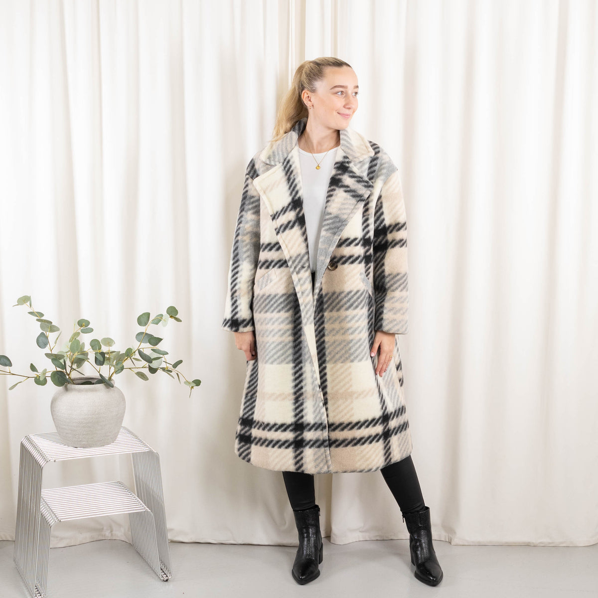 Nikoline jakke, Beige