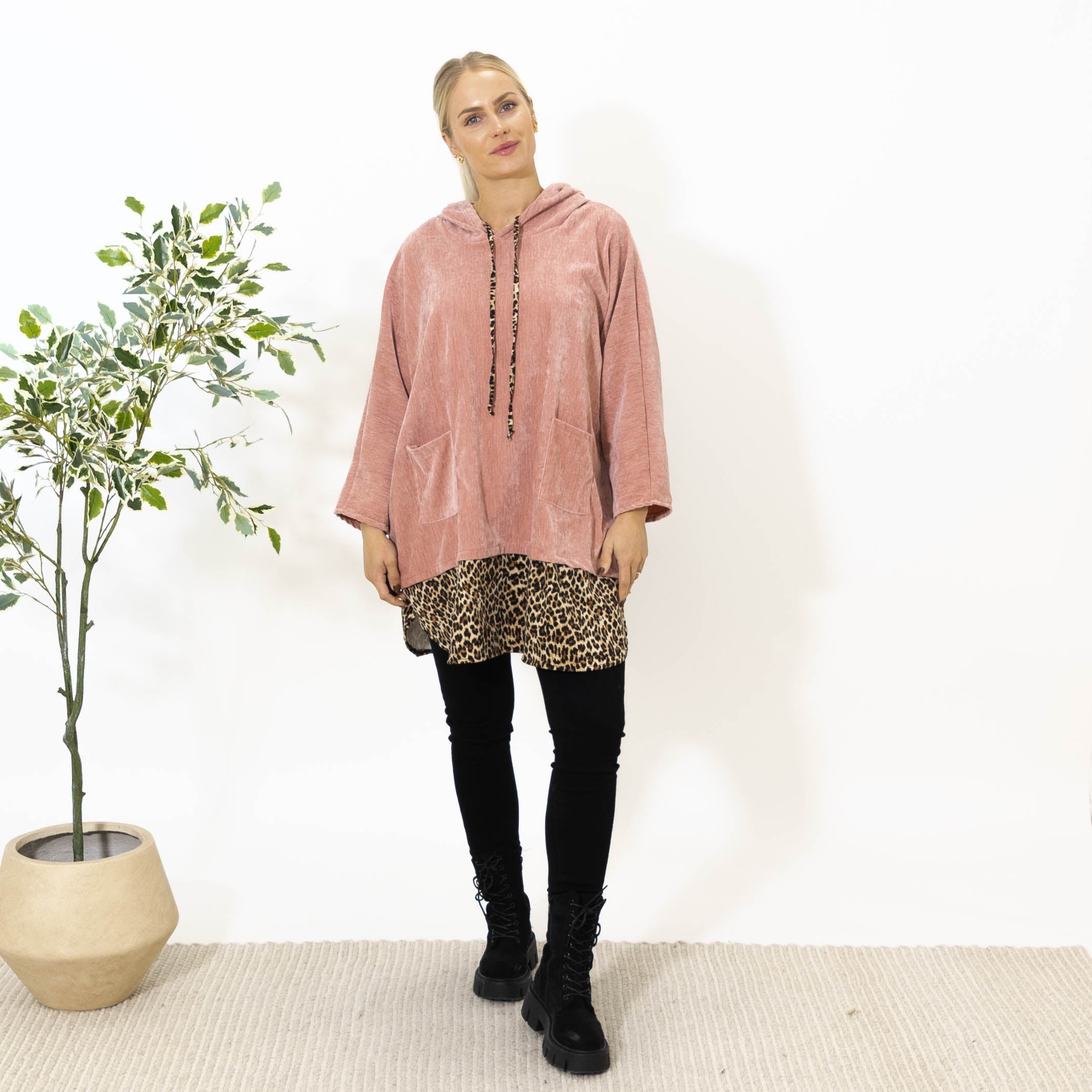 Tara leo hoodie, Rosa