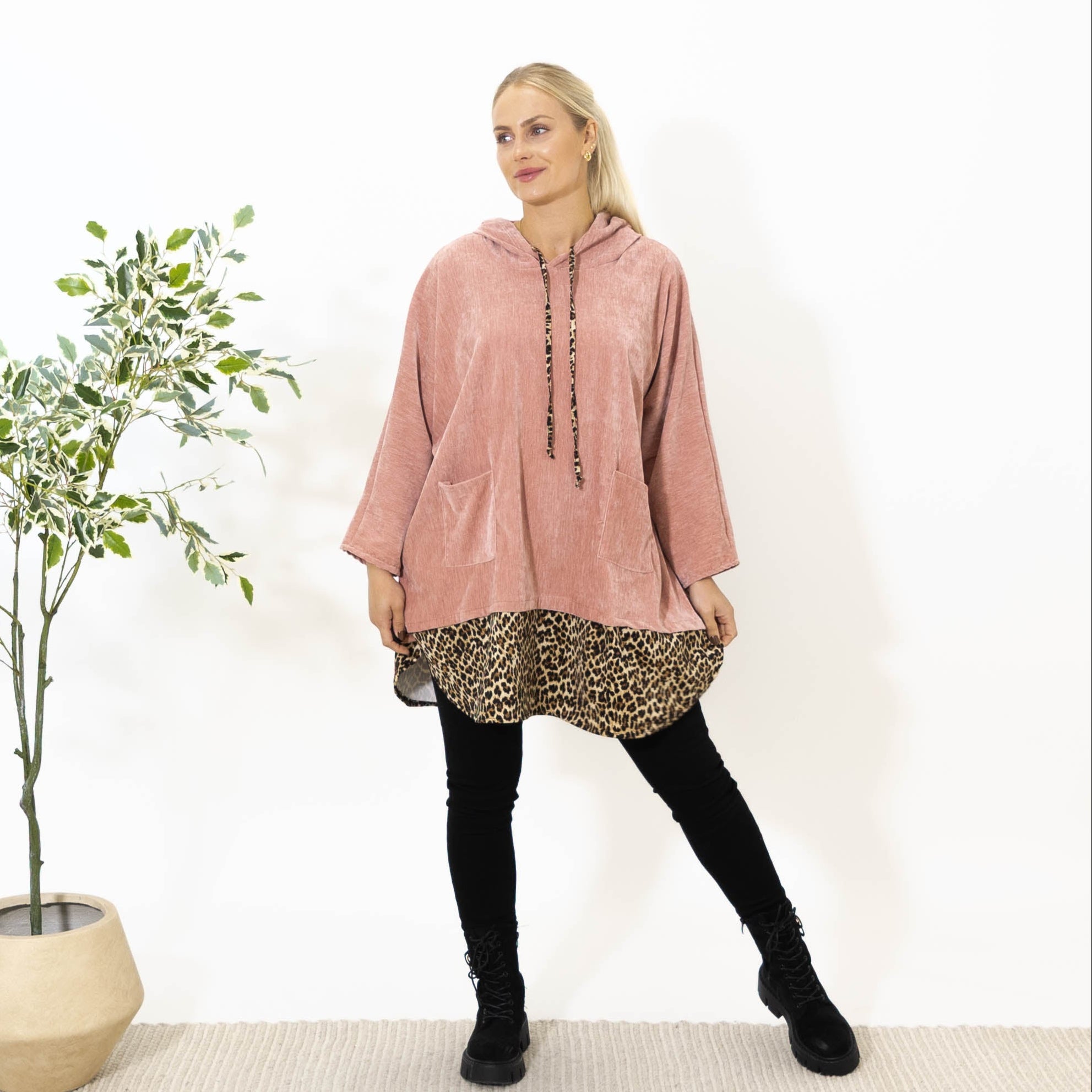 Tara leo hoodie, Rosa