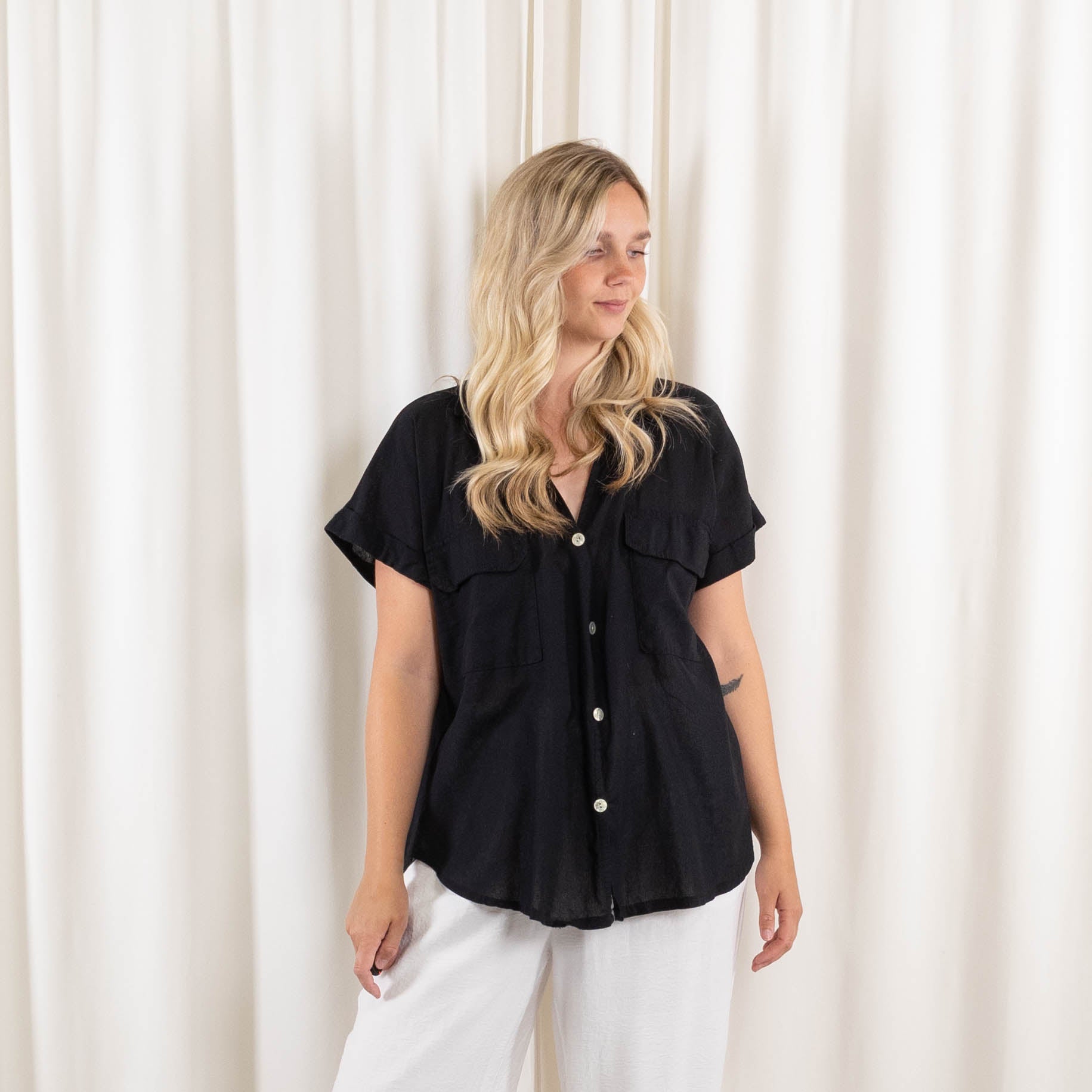 Lucia skjorte, Sort