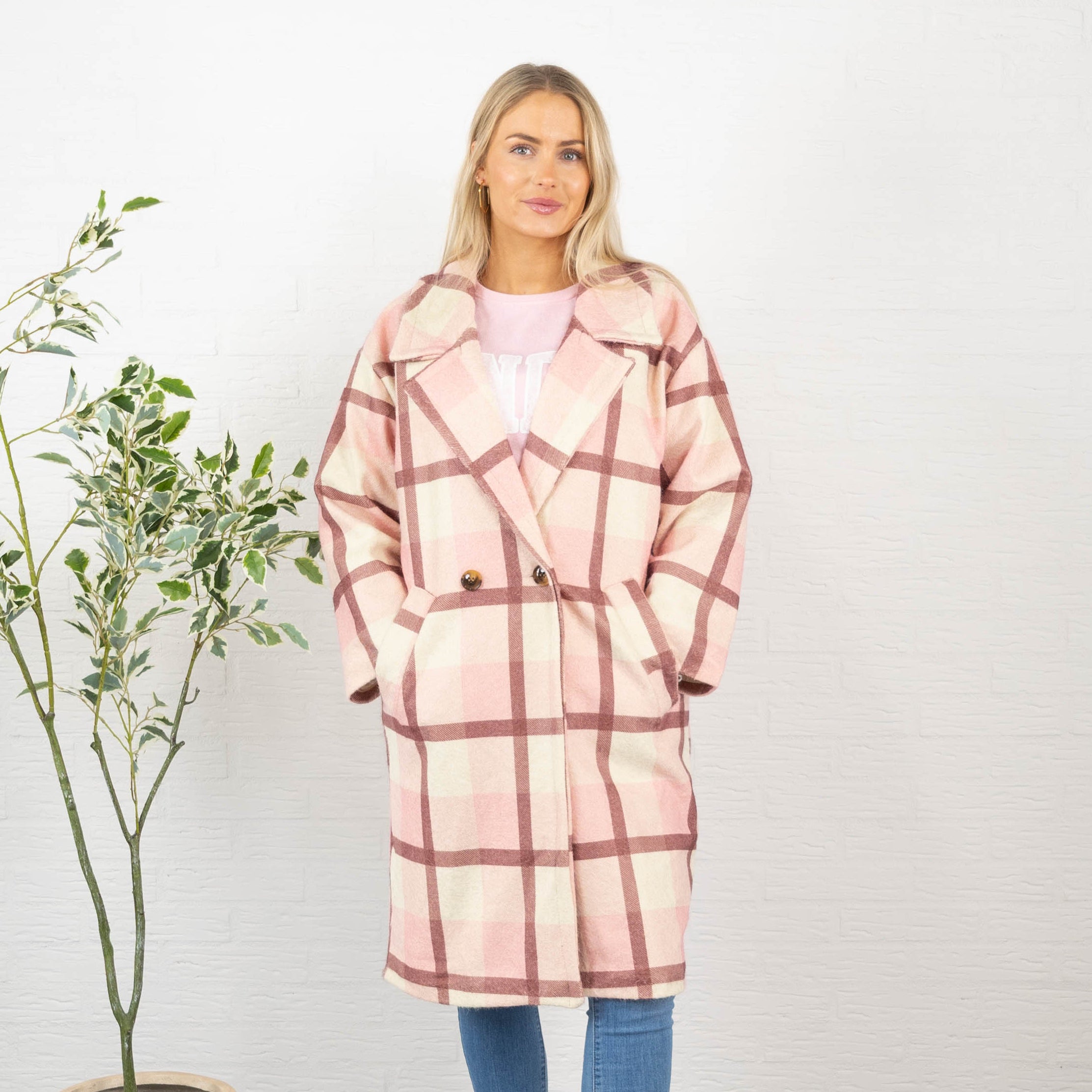 Annie jakke, Lyserød