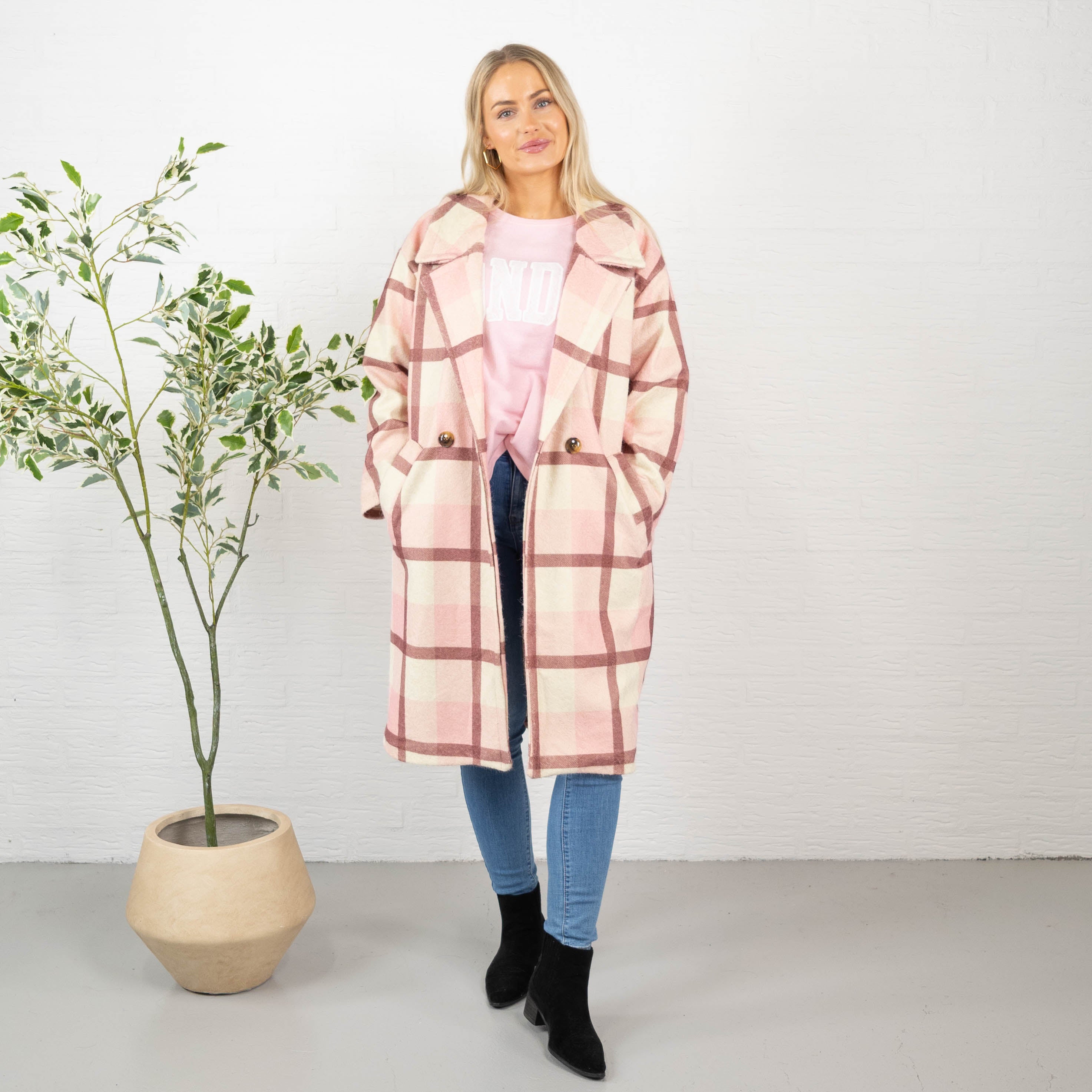 Annie jakke, Lyserød