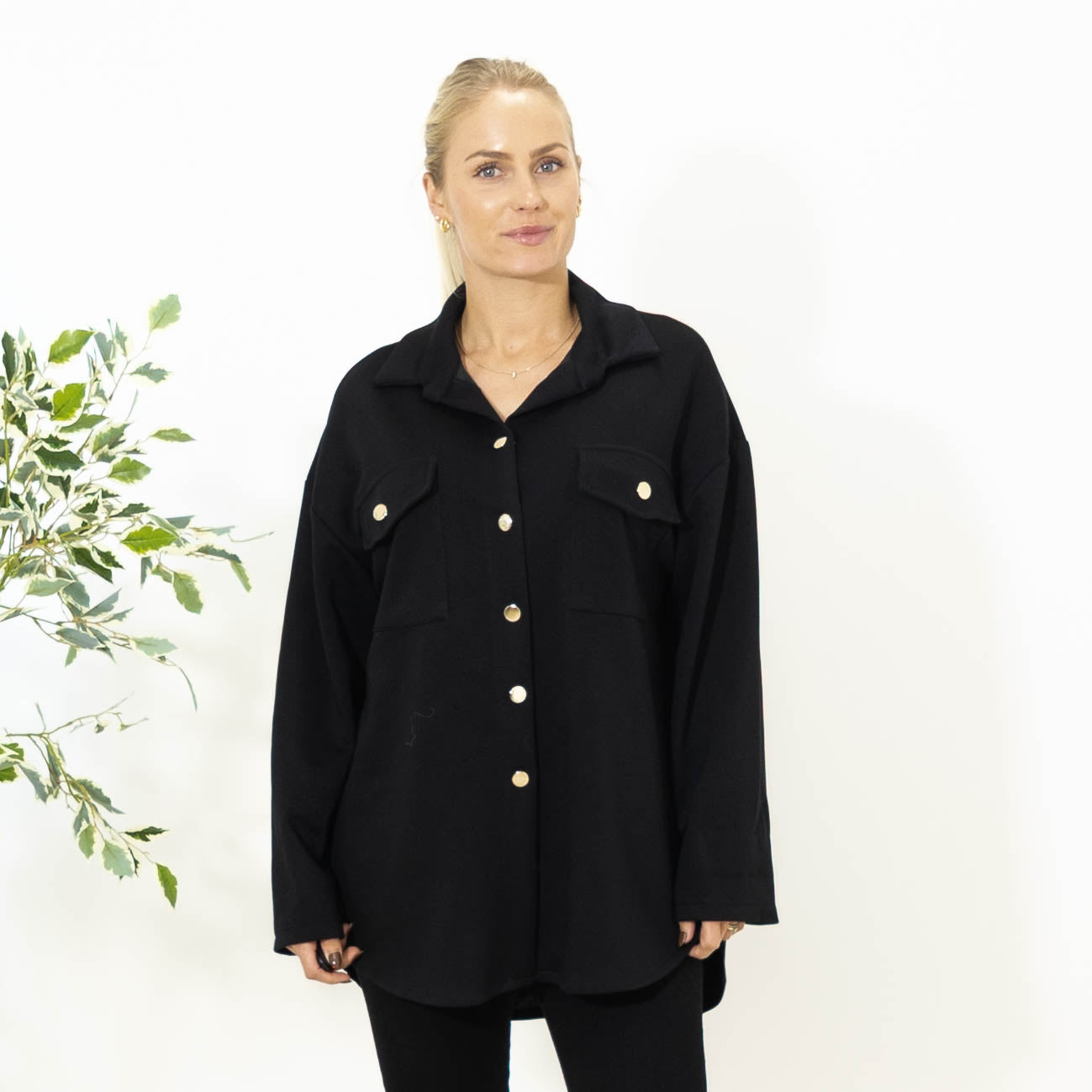 Roxana gennemknappet skjorte, Sort