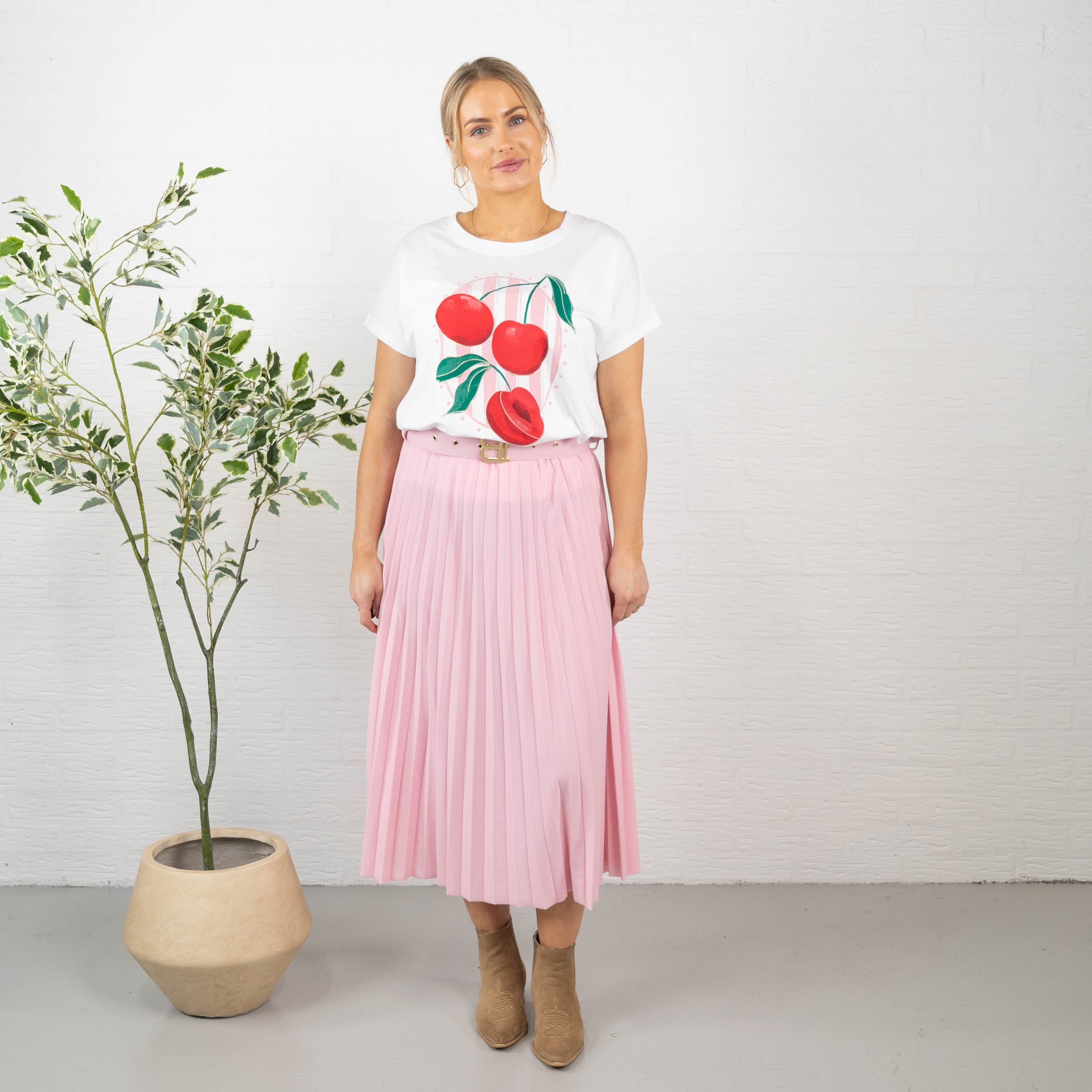 Melinda nederdel, Lyserød