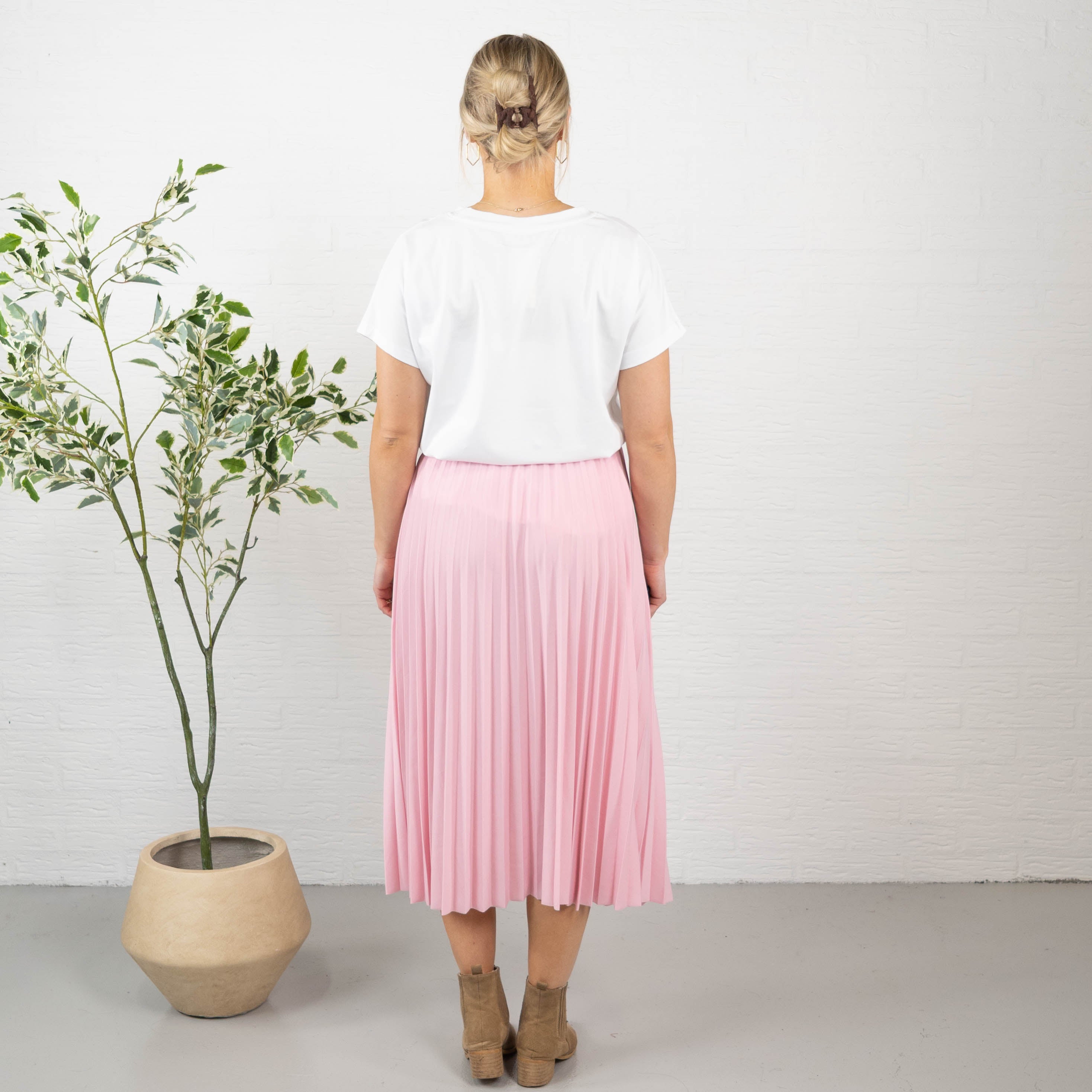 Melinda nederdel, Lyserød