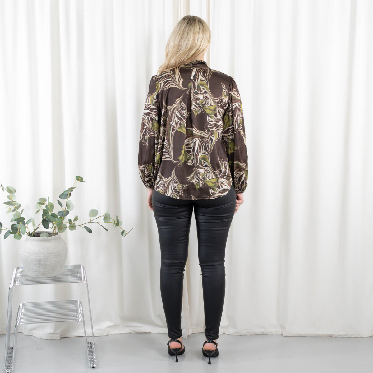 Fallon overdel, Choko