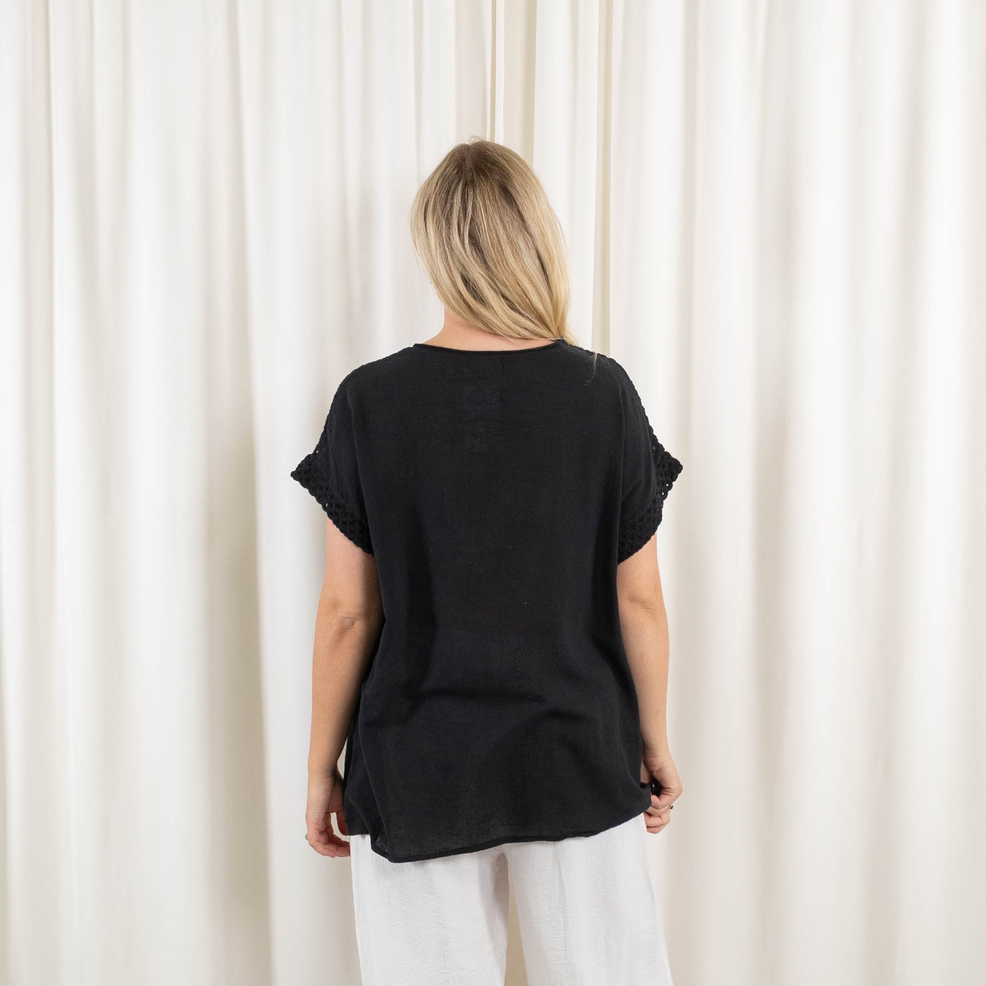 Regina overdel, Sort