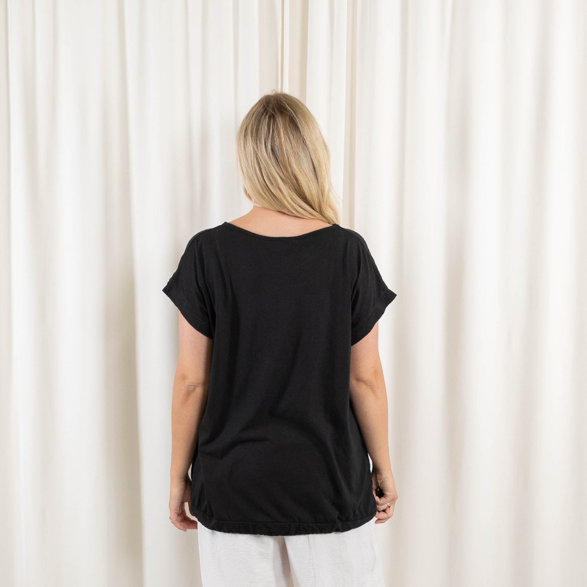 Sussie t-shirt, Sort