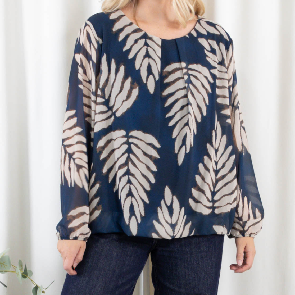 Barbera overdel, Navy